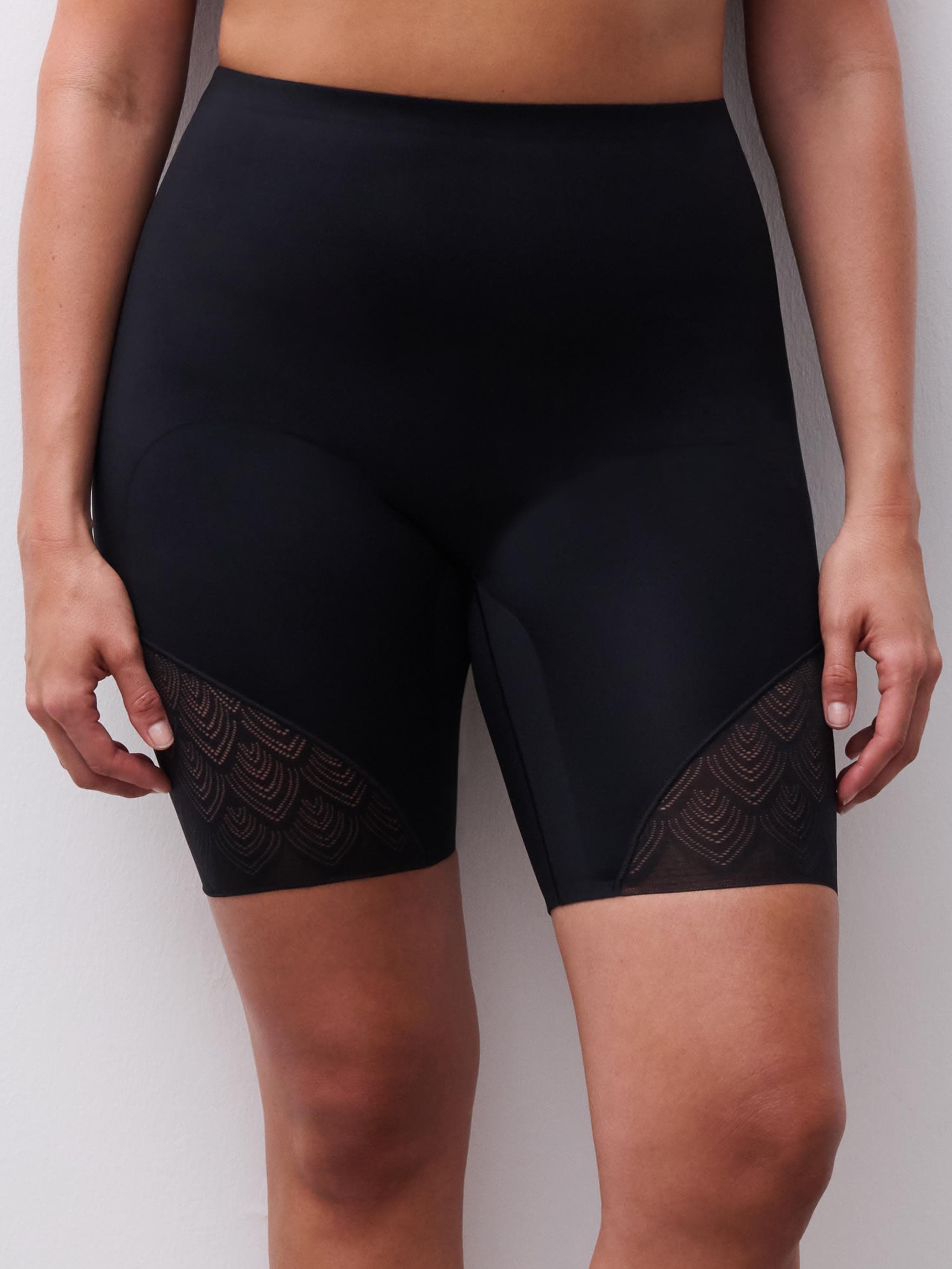 Shapewear Shorty - Schwarz