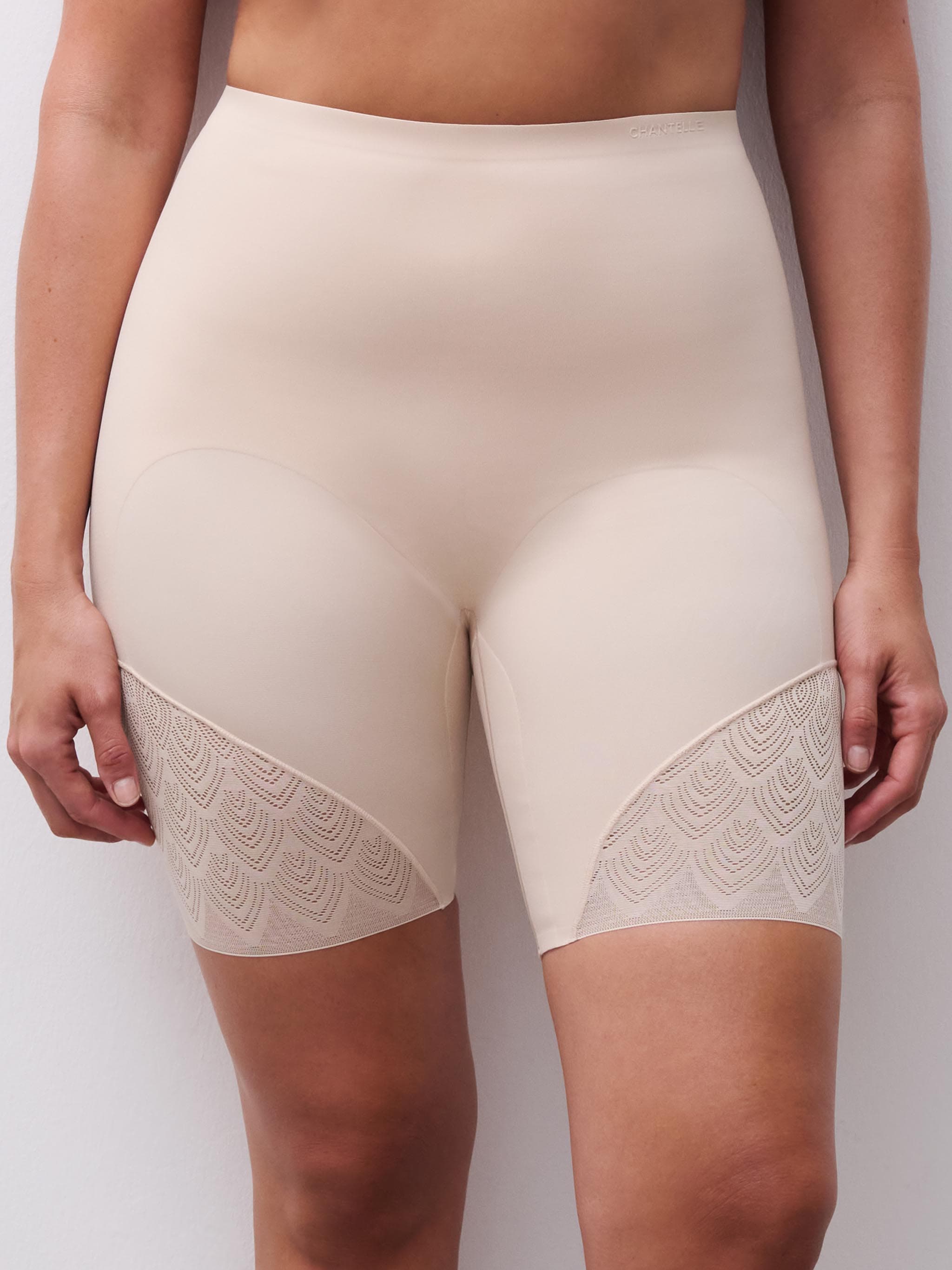 Shapewear Shorty - Golden Beige
