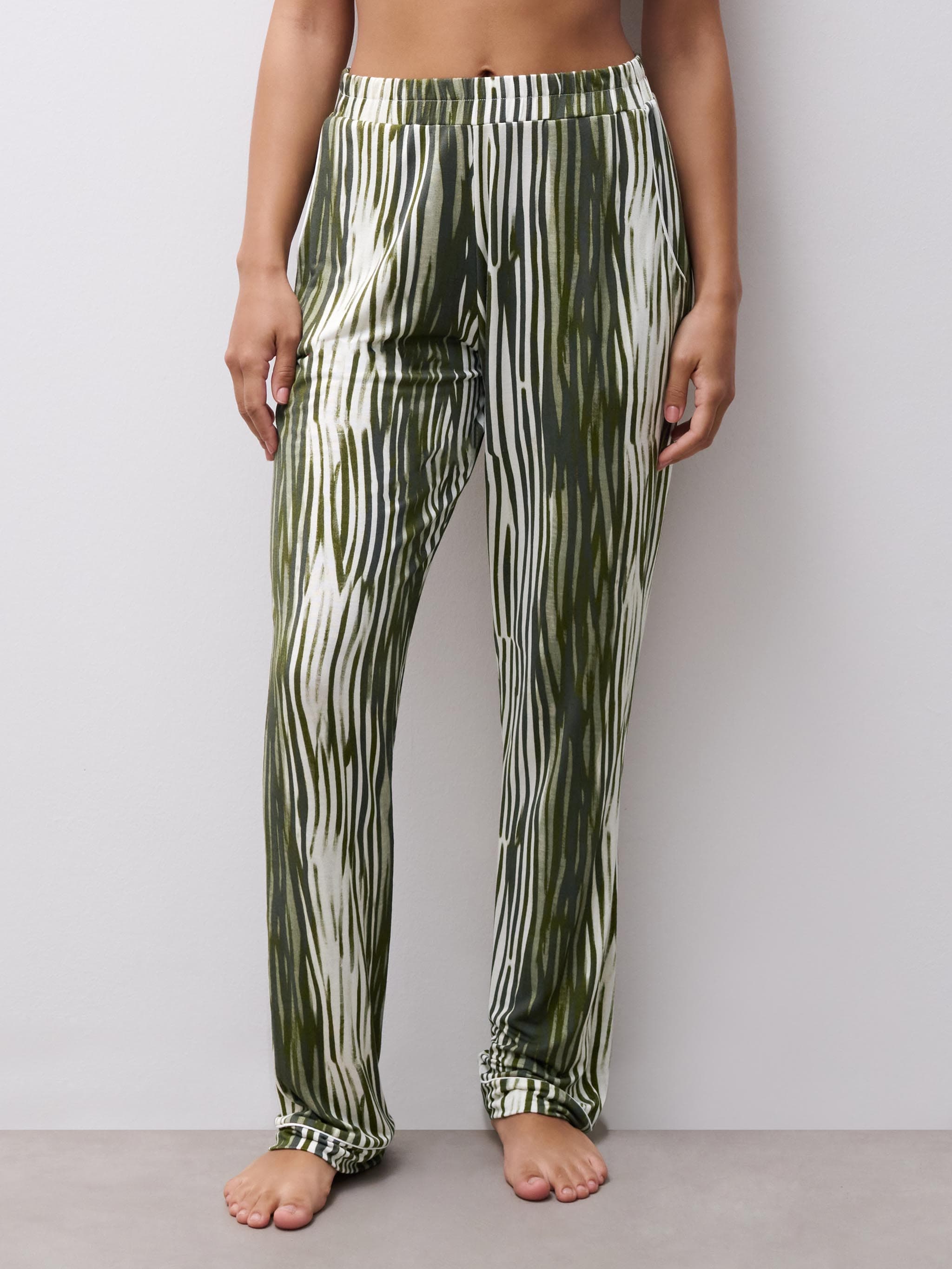 Lange Hose - Grüne Linien