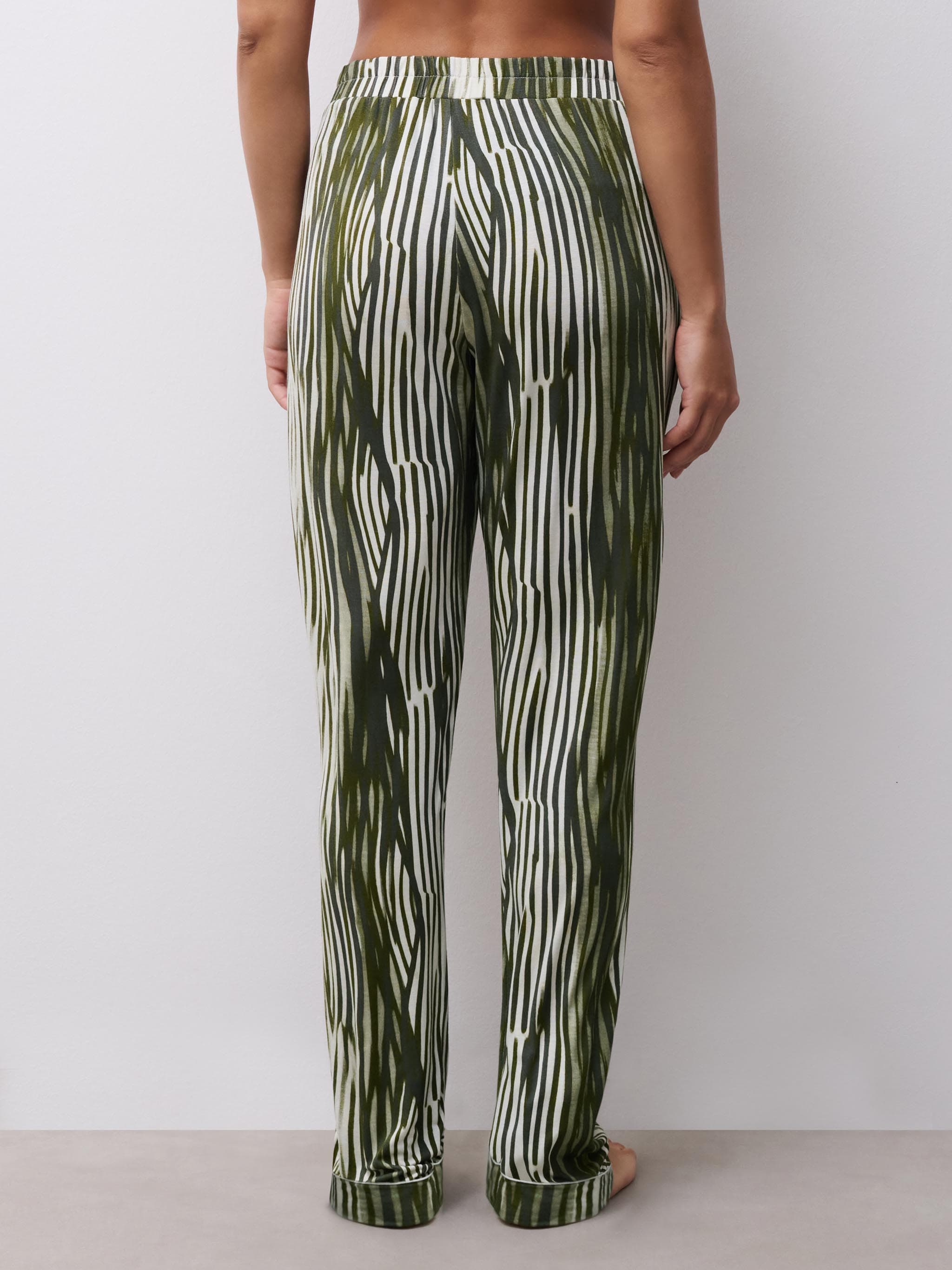 Lange Hose - Grüne Linien