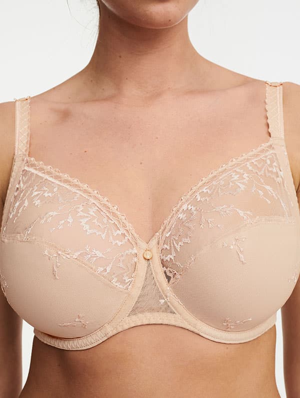 Bedeckender BH von Chantelle