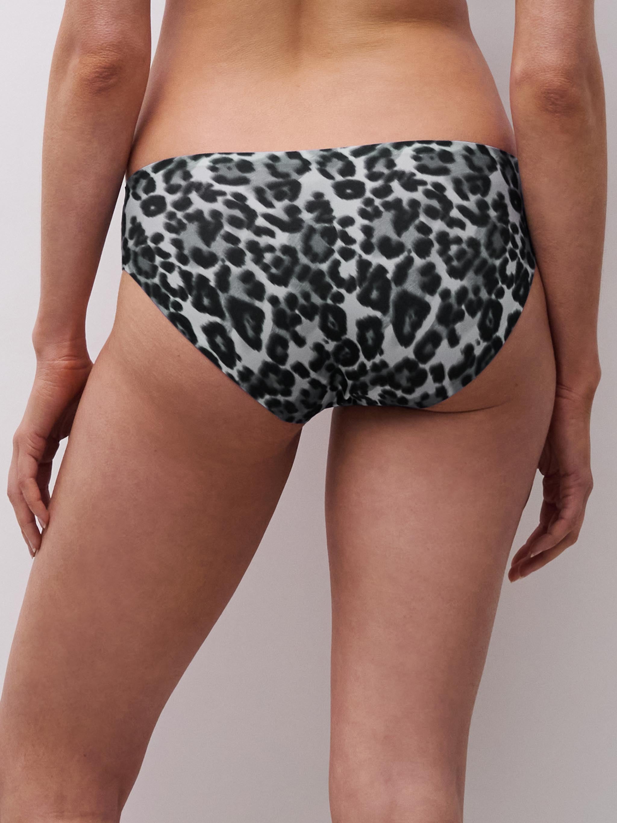 Slip - Grey Leopard