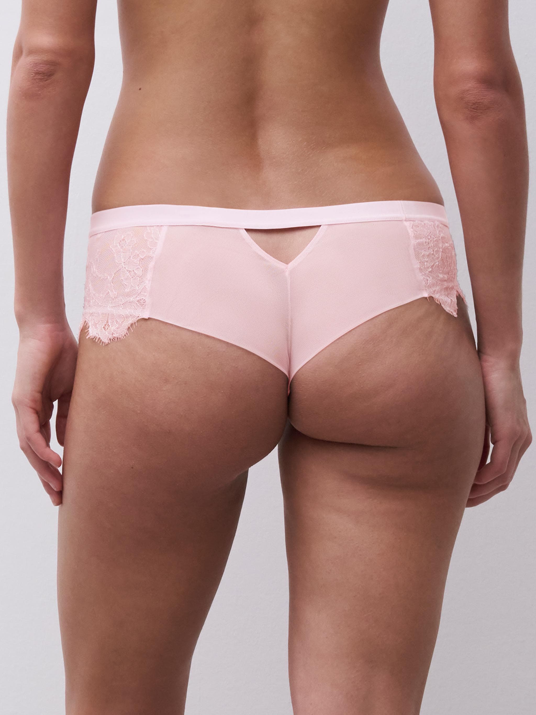 Shorty dégagé