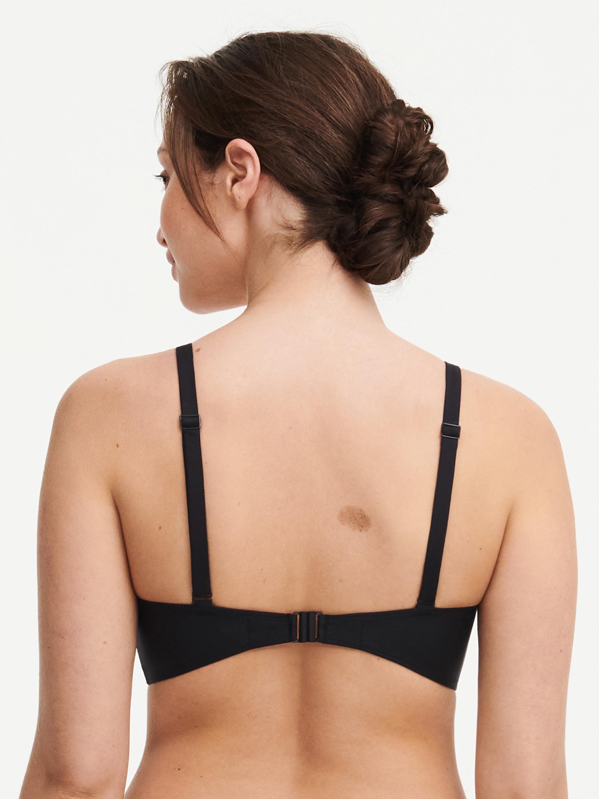 Soutien-gorge sans armature triangle coques spacer bretelles multi-positions - Noir / Blanc