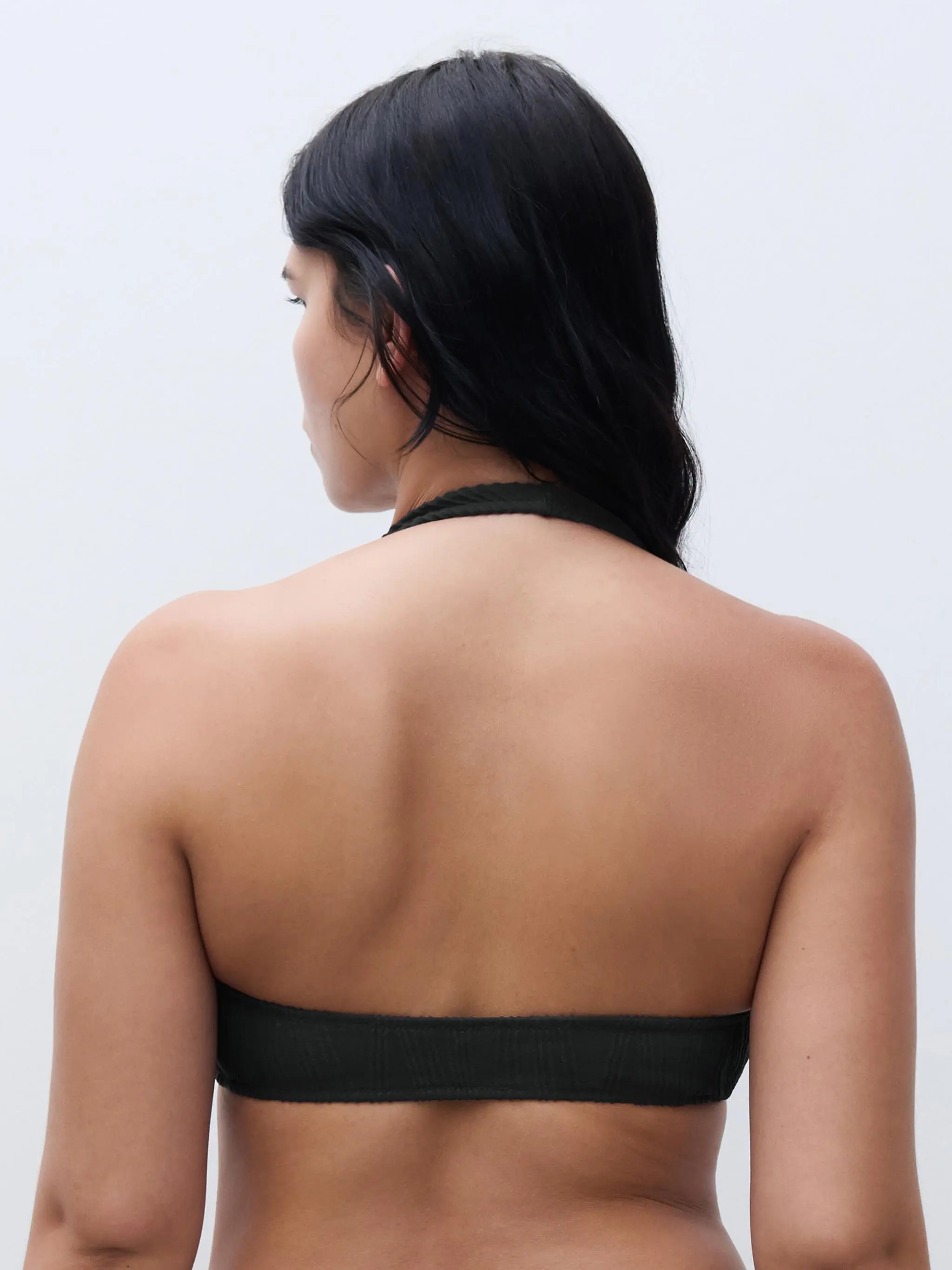 Haut de maillot de bain sans armature plongeant coques amovibles - Noir