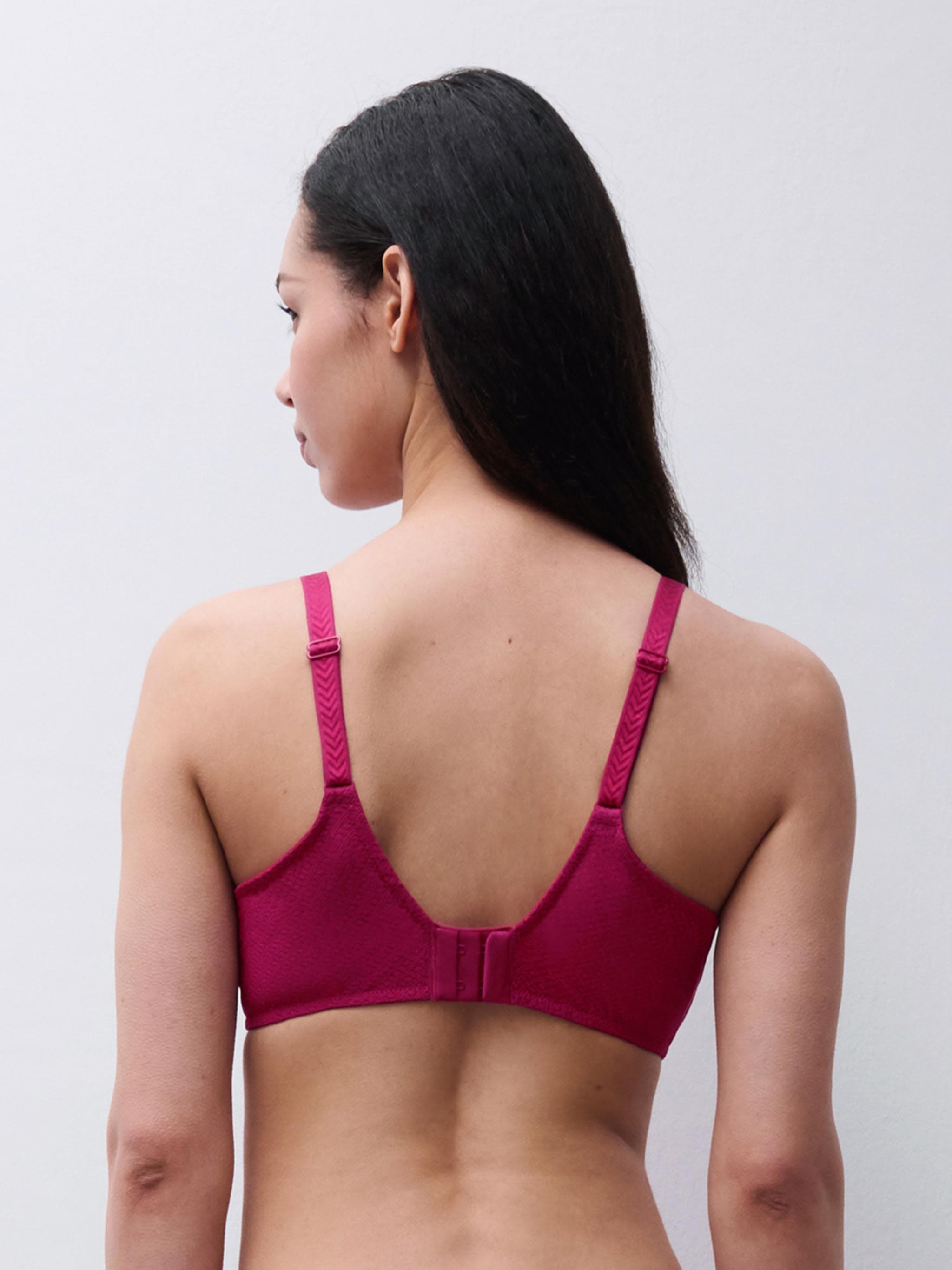 Soutien-gorge spacer plongeant