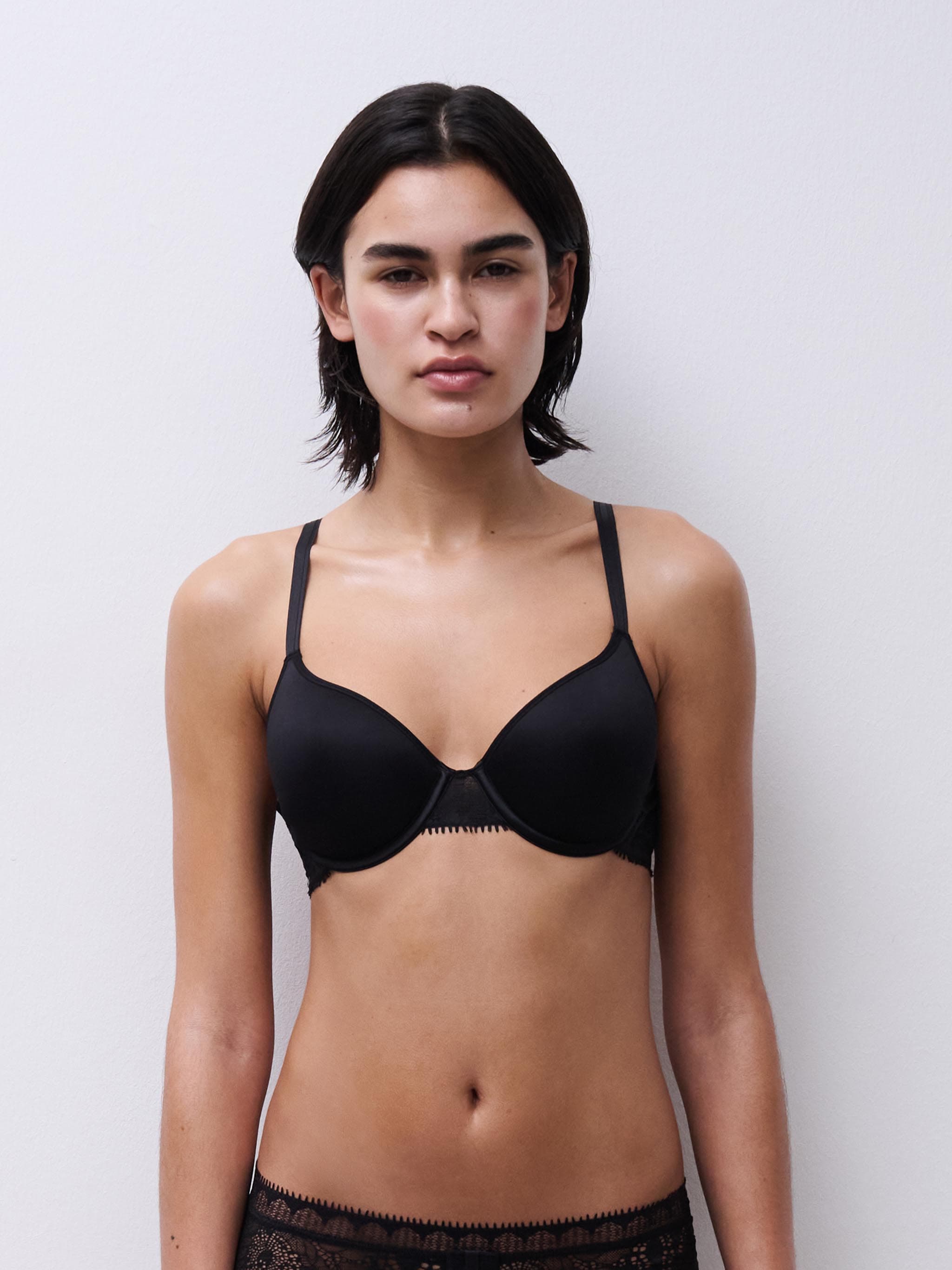 Soutien-gorge mémoire de forme emboîtant - Noir