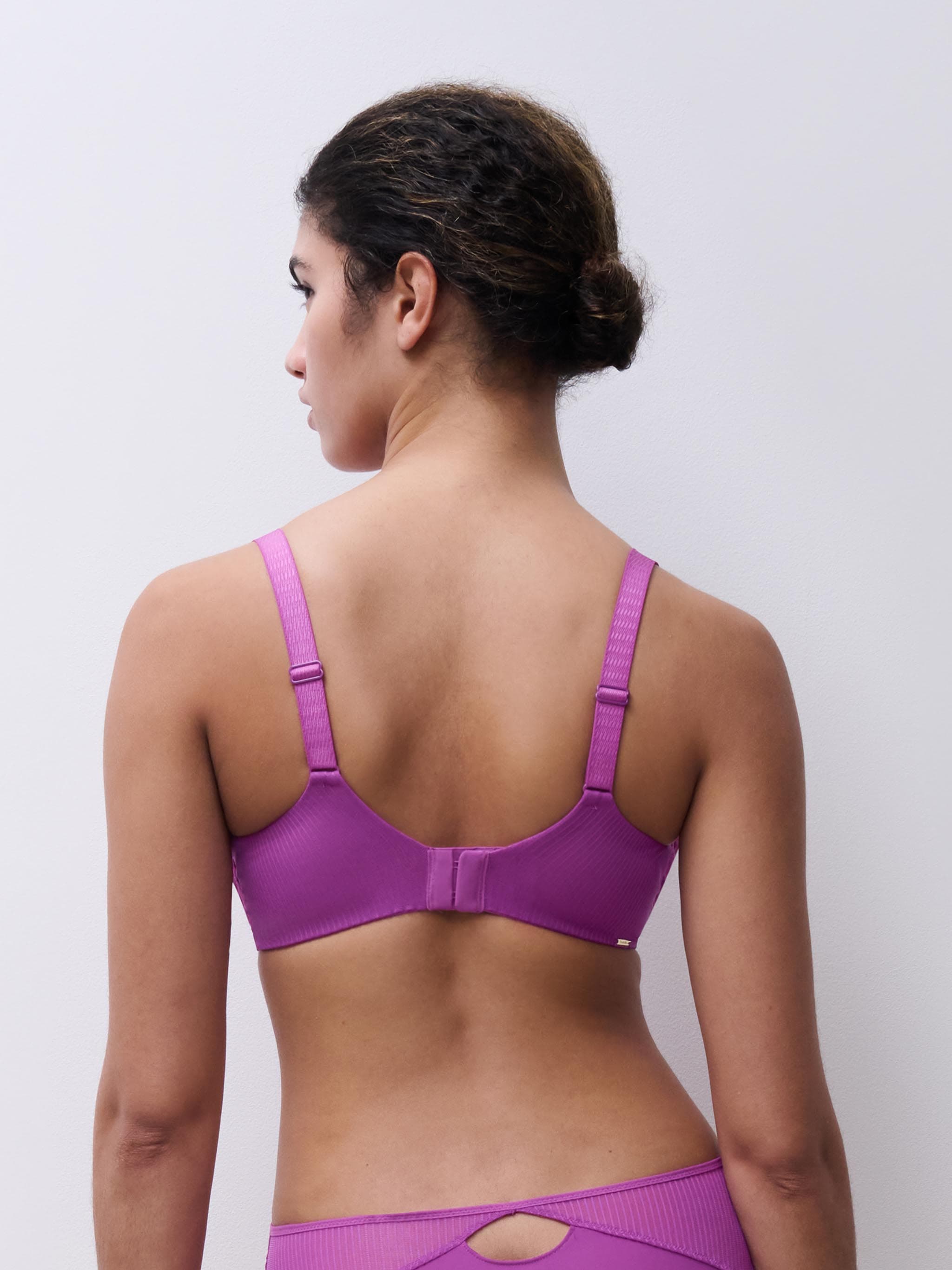 Soutien-gorge très emboîtant