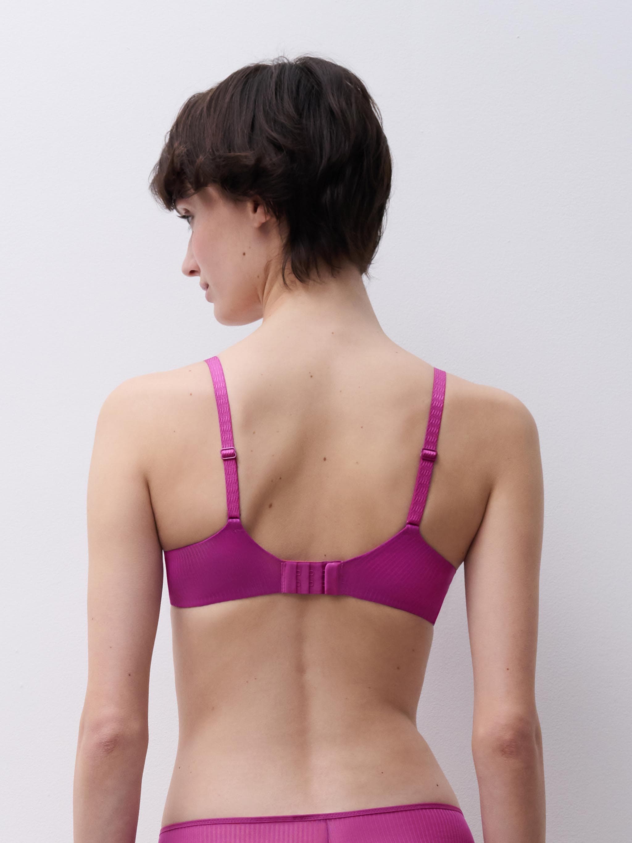 Soutien-gorge coques plongeant