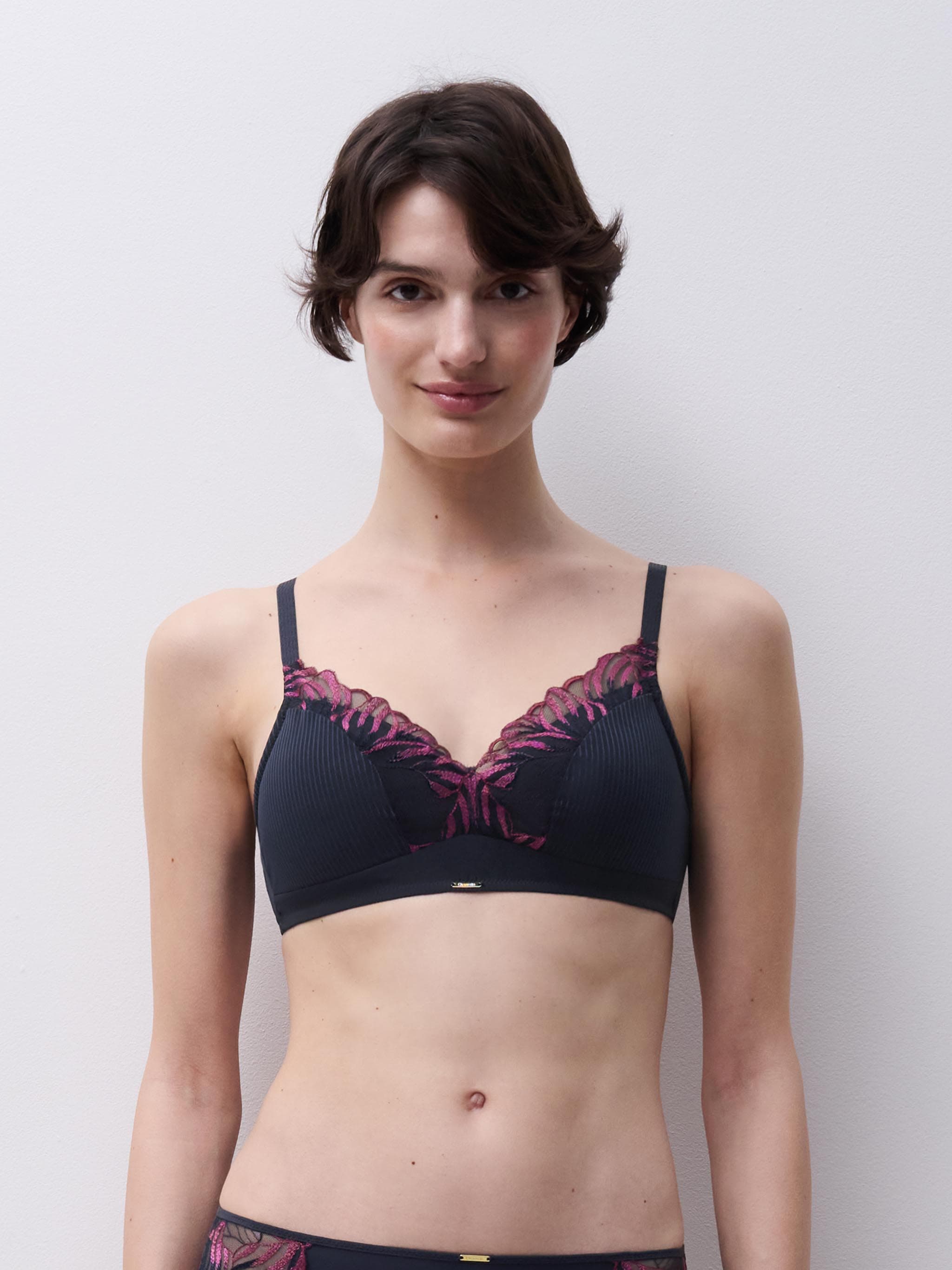 Soutien-gorge coques sans armature maintien