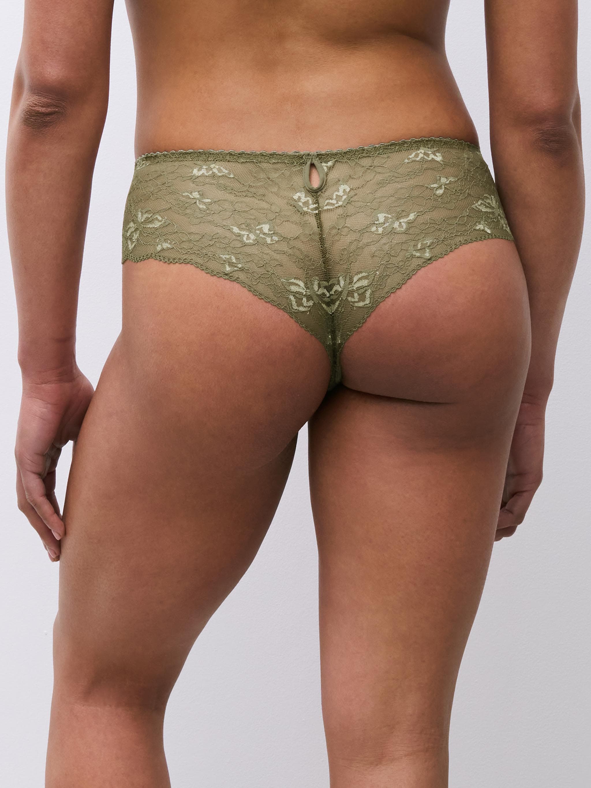Shorty dégagé