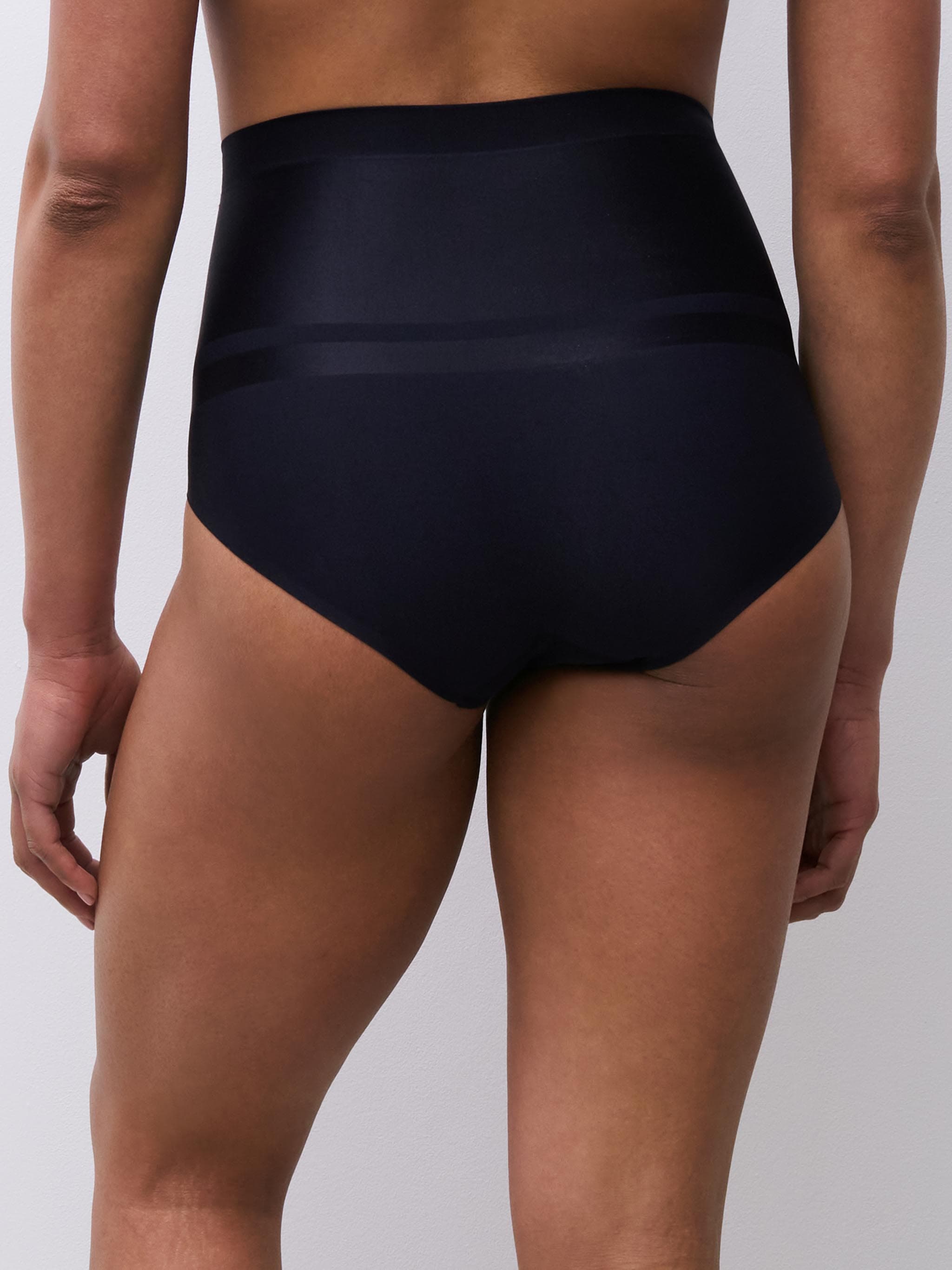 Culotte gainante taille haute