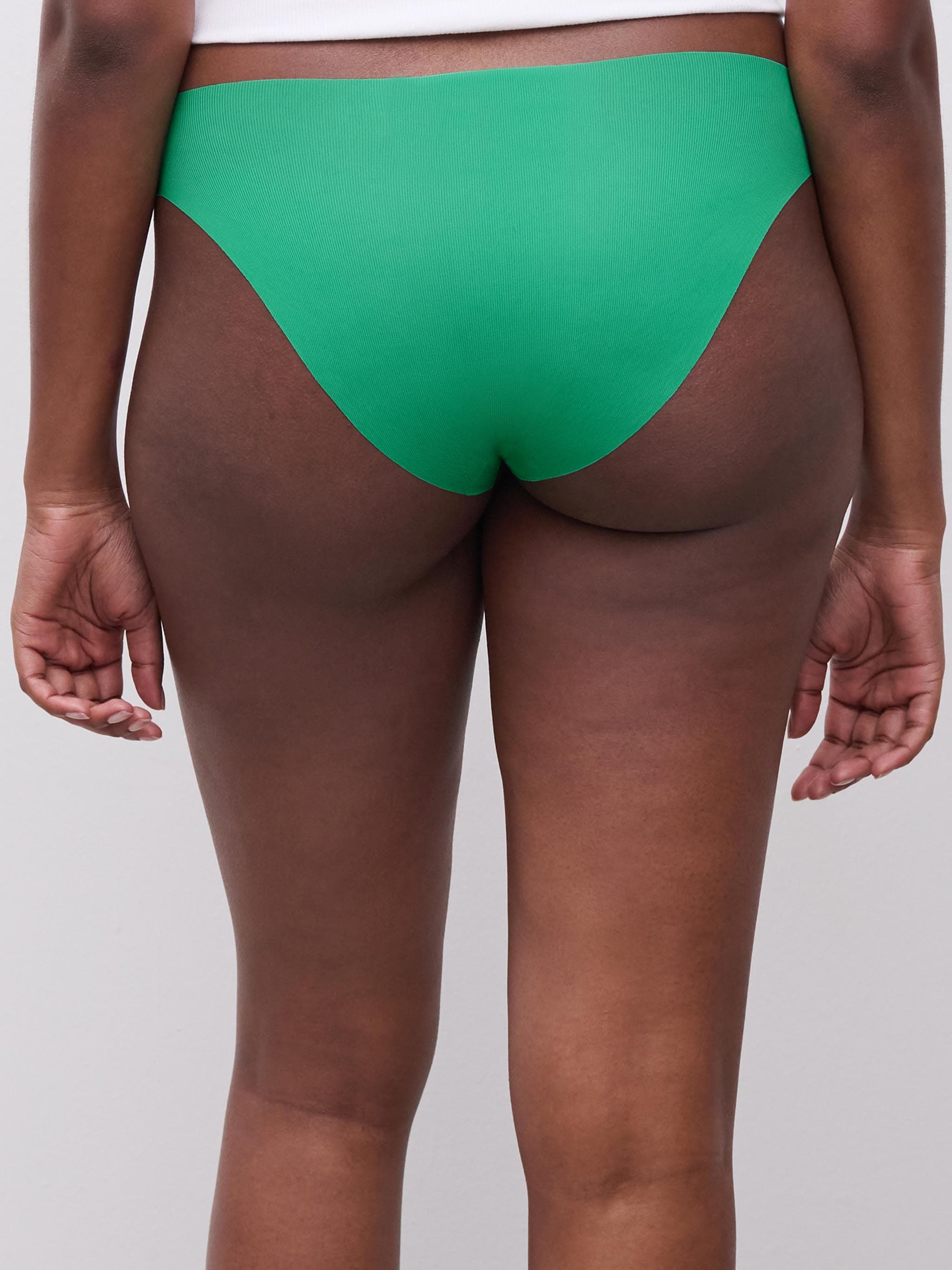 Slip - Vert Hollywood