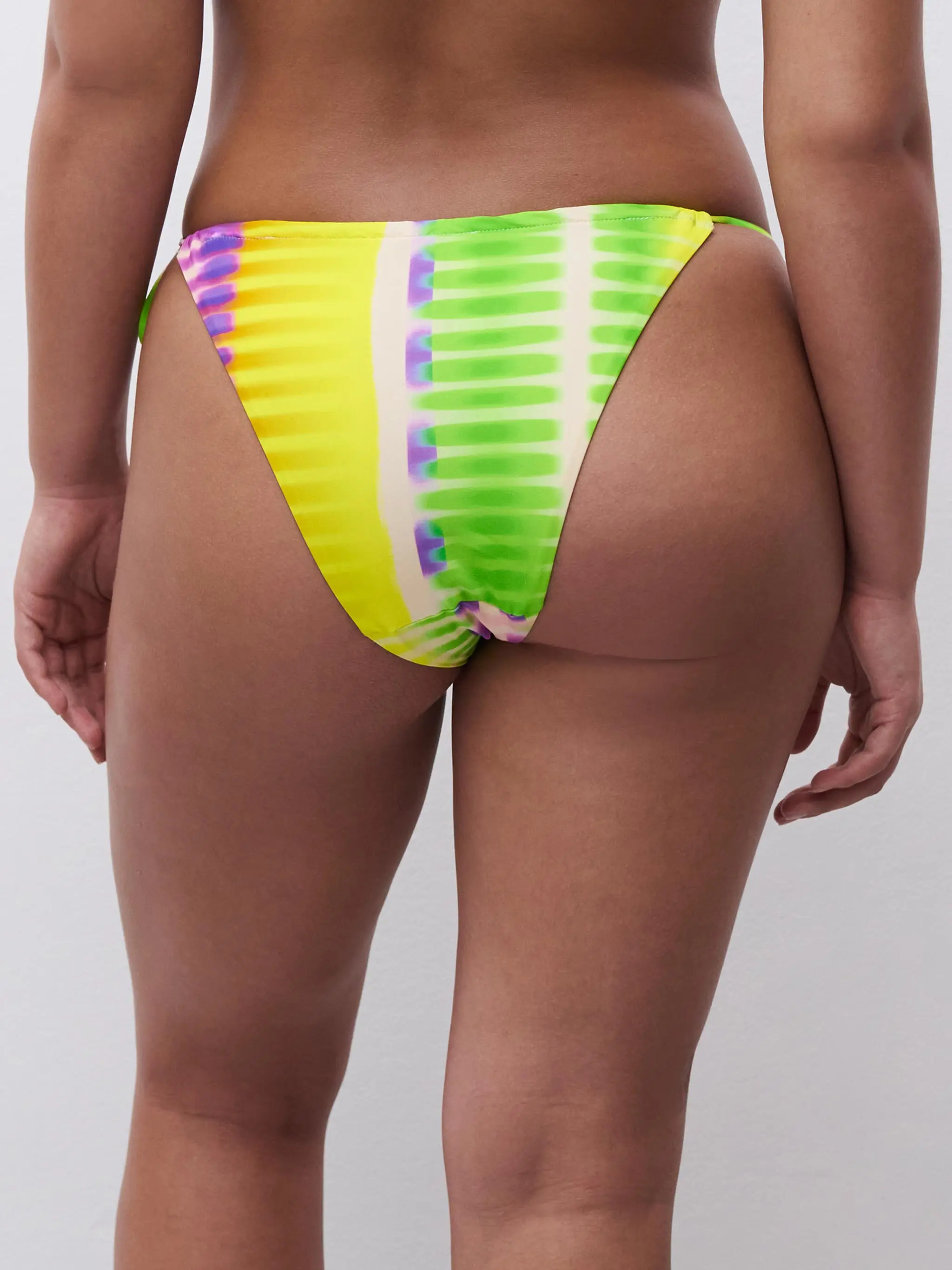 Bikini - Vibrations