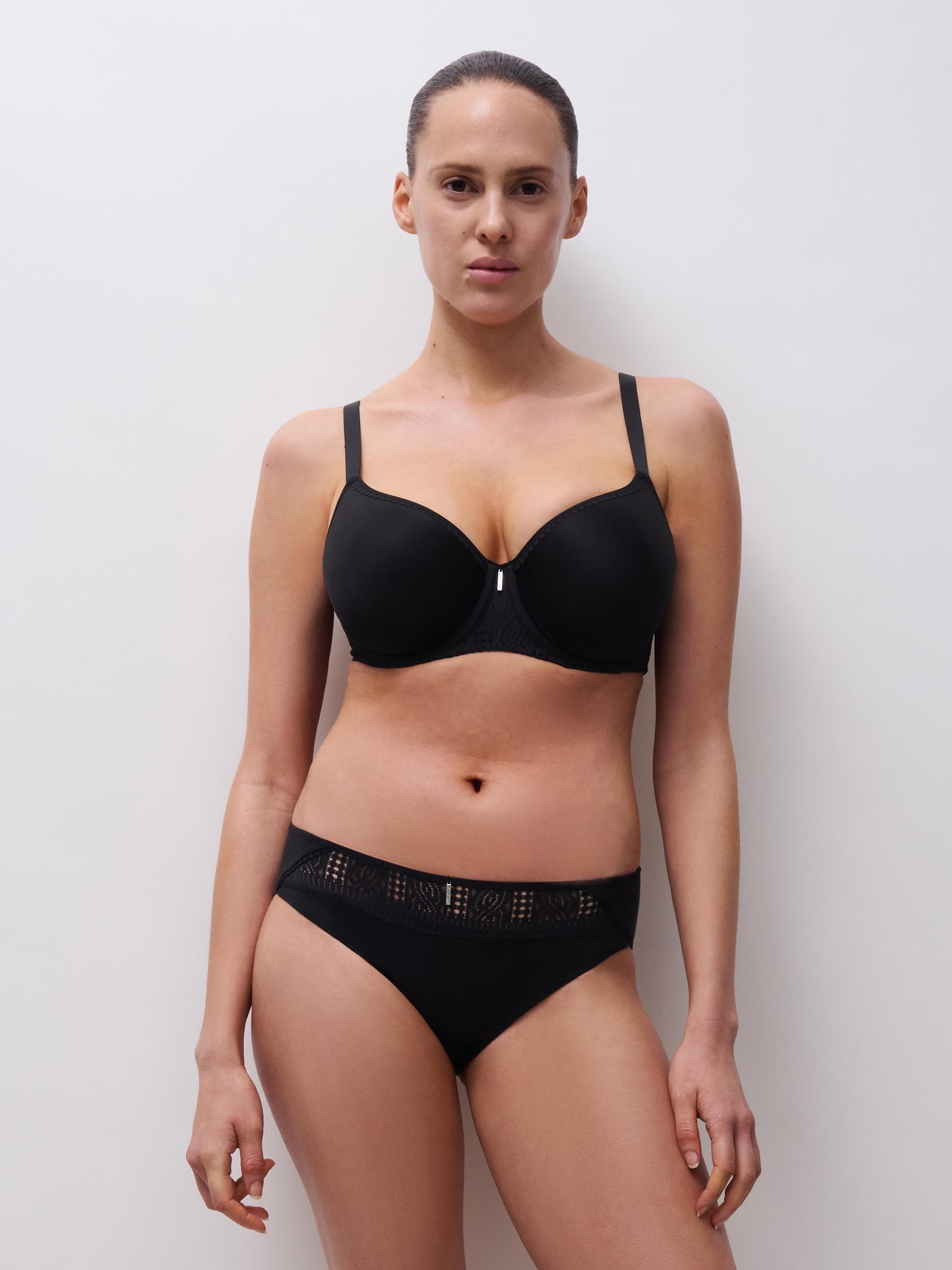 Soutien-gorge mémoire de forme très emboîtant - Noir