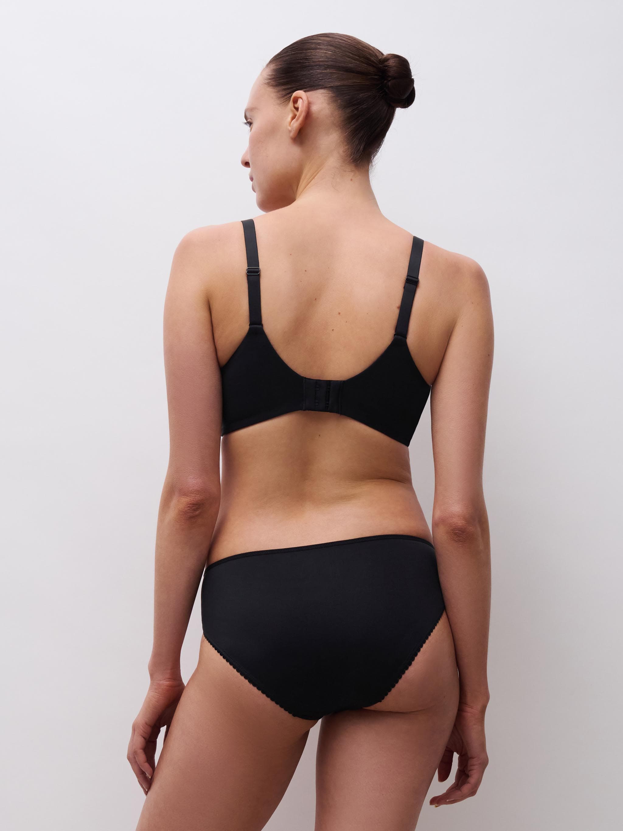 Soutien-gorge mémoire de forme très emboîtant - Noir