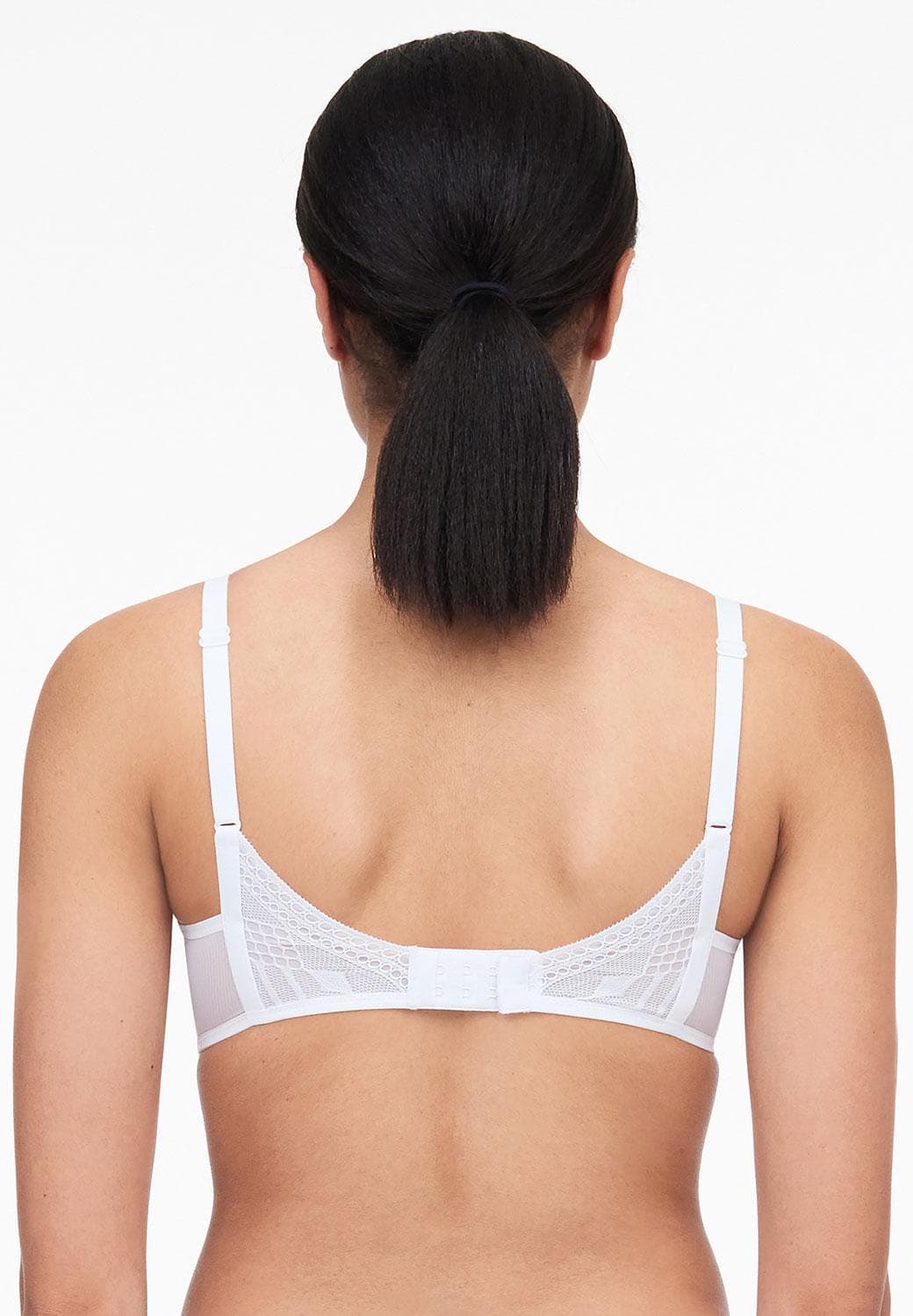 Soutien-gorge emboîtant