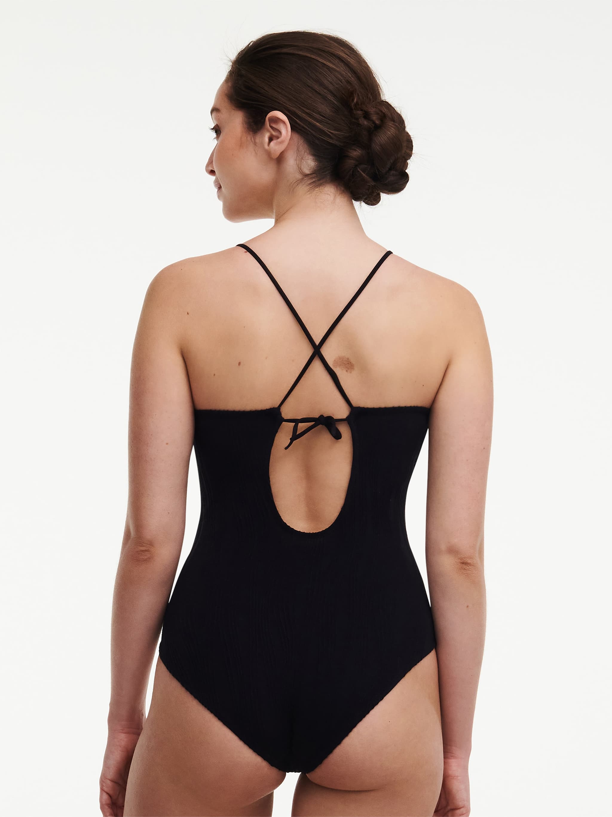 Maillot de bain 1 pièce sans armature plongeant coques amovibles - Noir