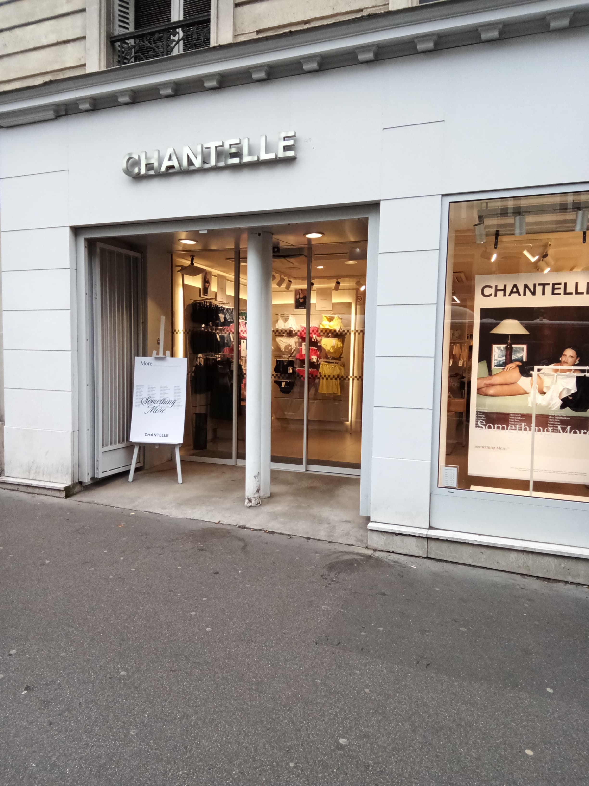 CHANTELLE Paris Rue de Rennes image #0