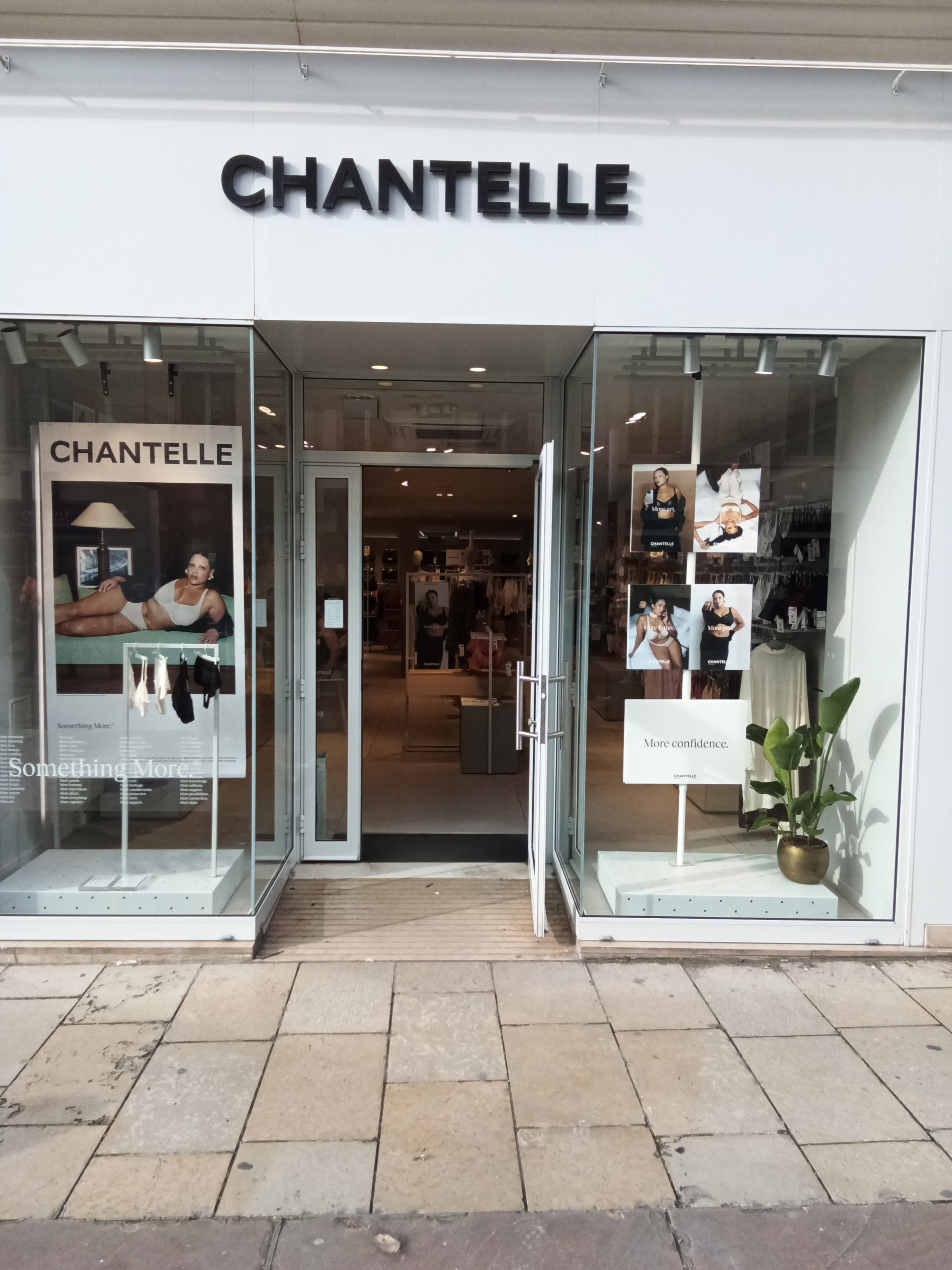 CHANTELLE Chartres image #2