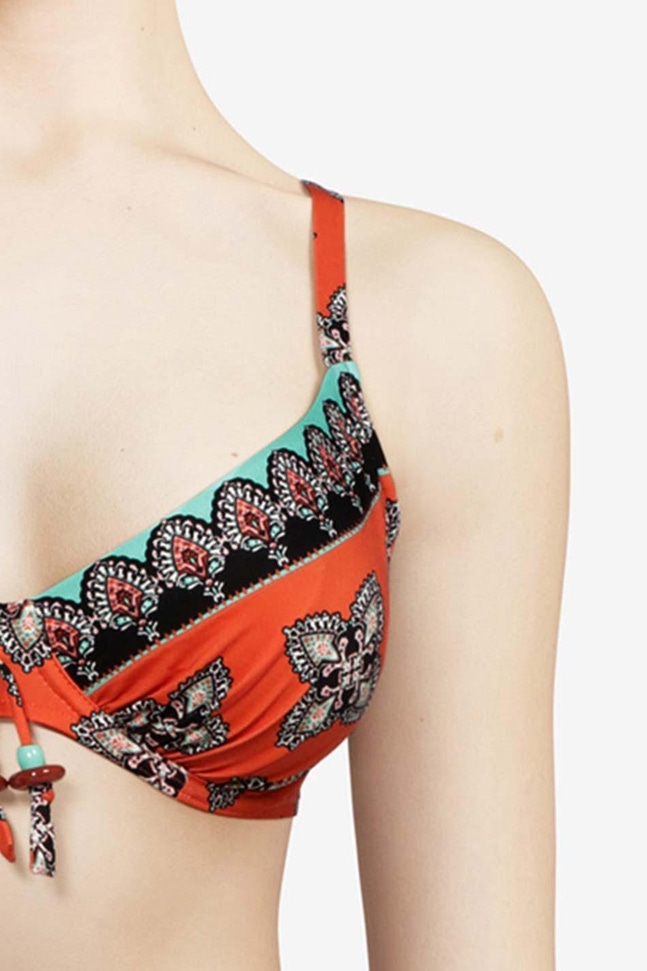 Soutien-gorge armaturé plongeant Folk Chantelle
