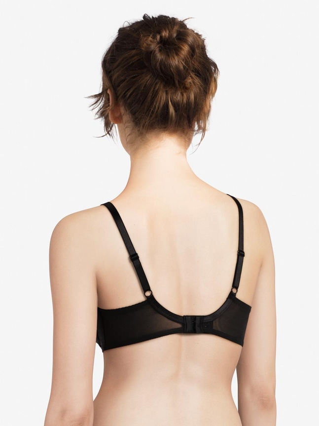 Soutien-gorge armaturé enveloppant Instants Chantelle