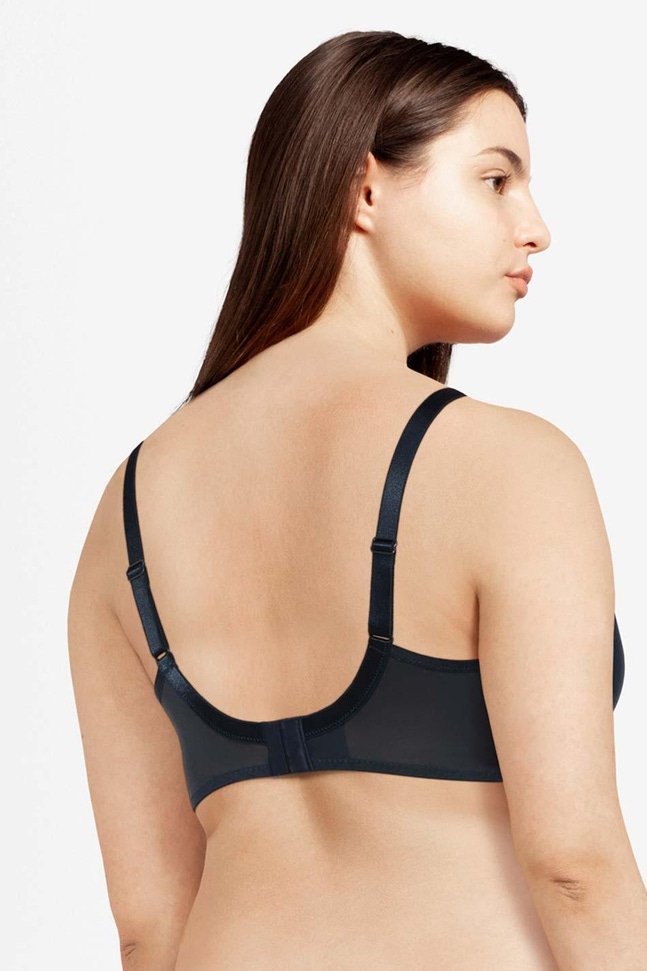 Soutien-gorge avec armatures enveloppant Chic Essential Chantelle