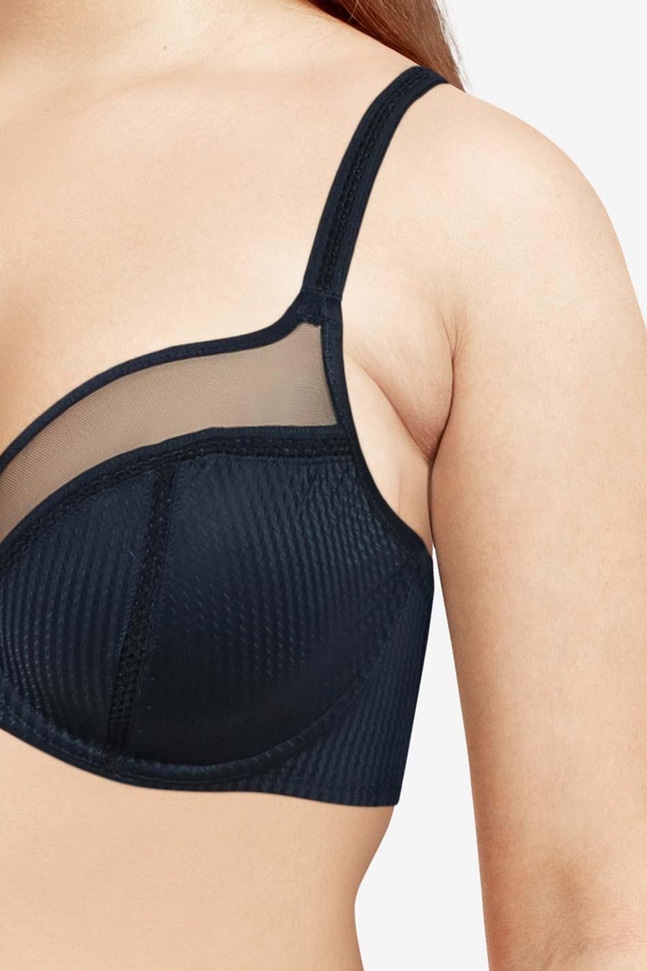 Soutien-gorge avec armatures enveloppant Chic Essential Chantelle