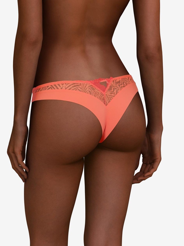 Tanga Montaigne Chantelle