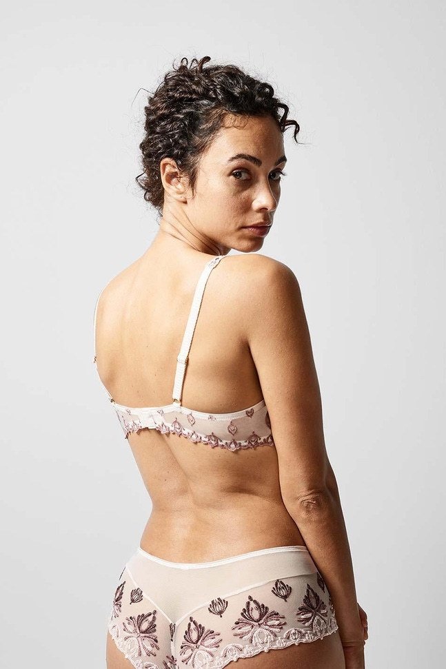 Soutien-gorge avec armatures enveloppant Champs Elysées Chantelle