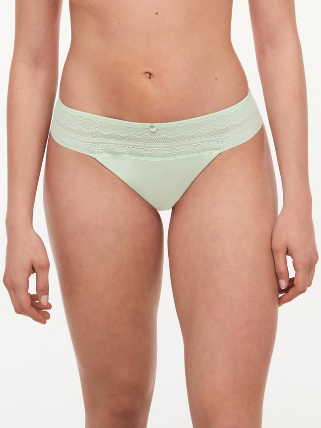 Tanga Kristen Femilet