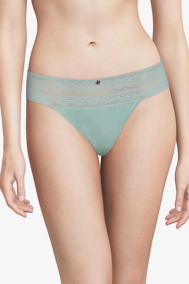 Tanga Kristen Femilet