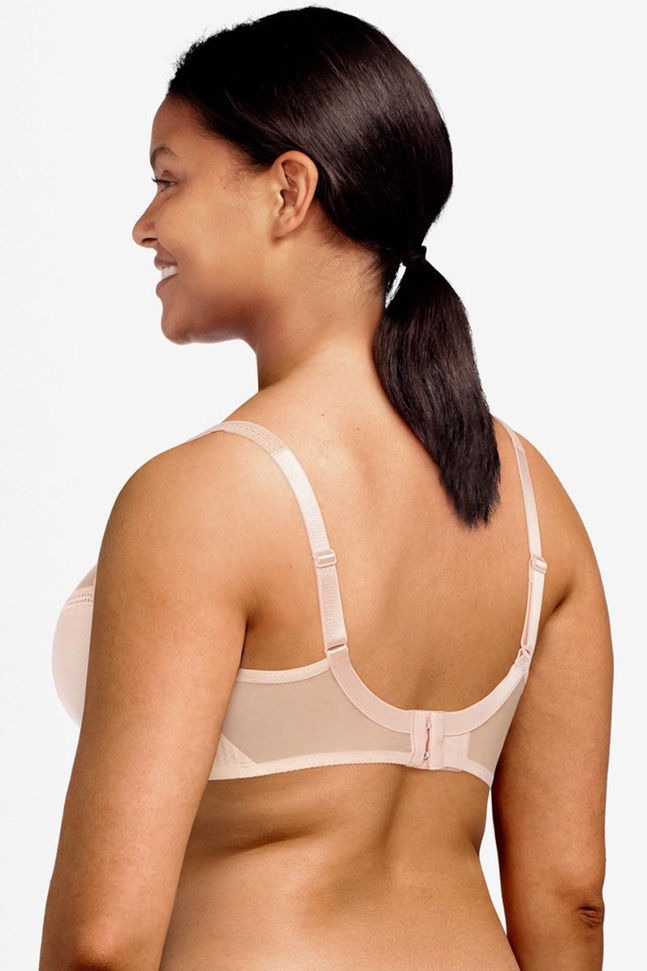 Soutien-gorge armaturé enveloppant Chic Essential Chantelle