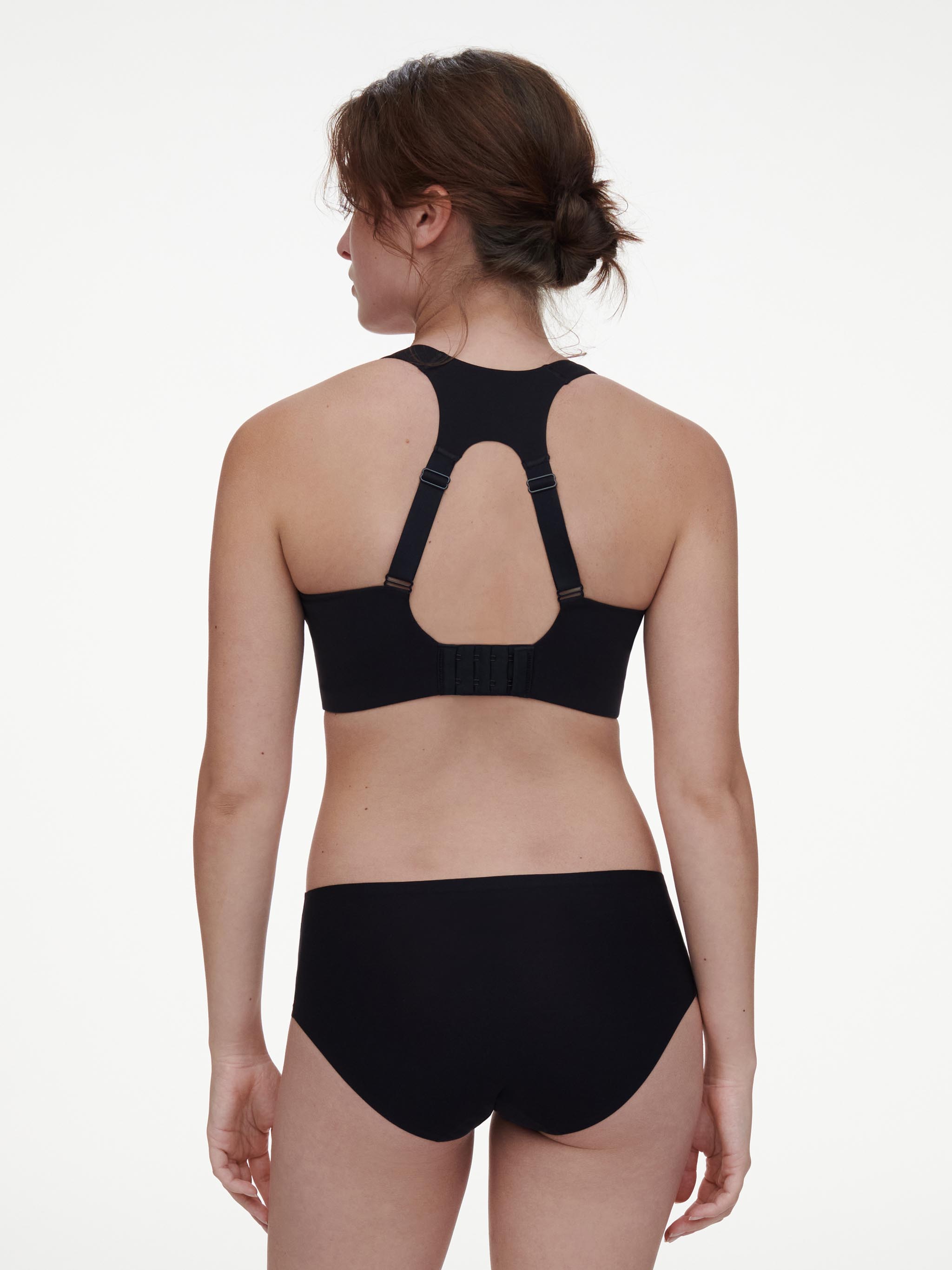 Soutien gorge sport maintien eleve Noir Sport Chantelle