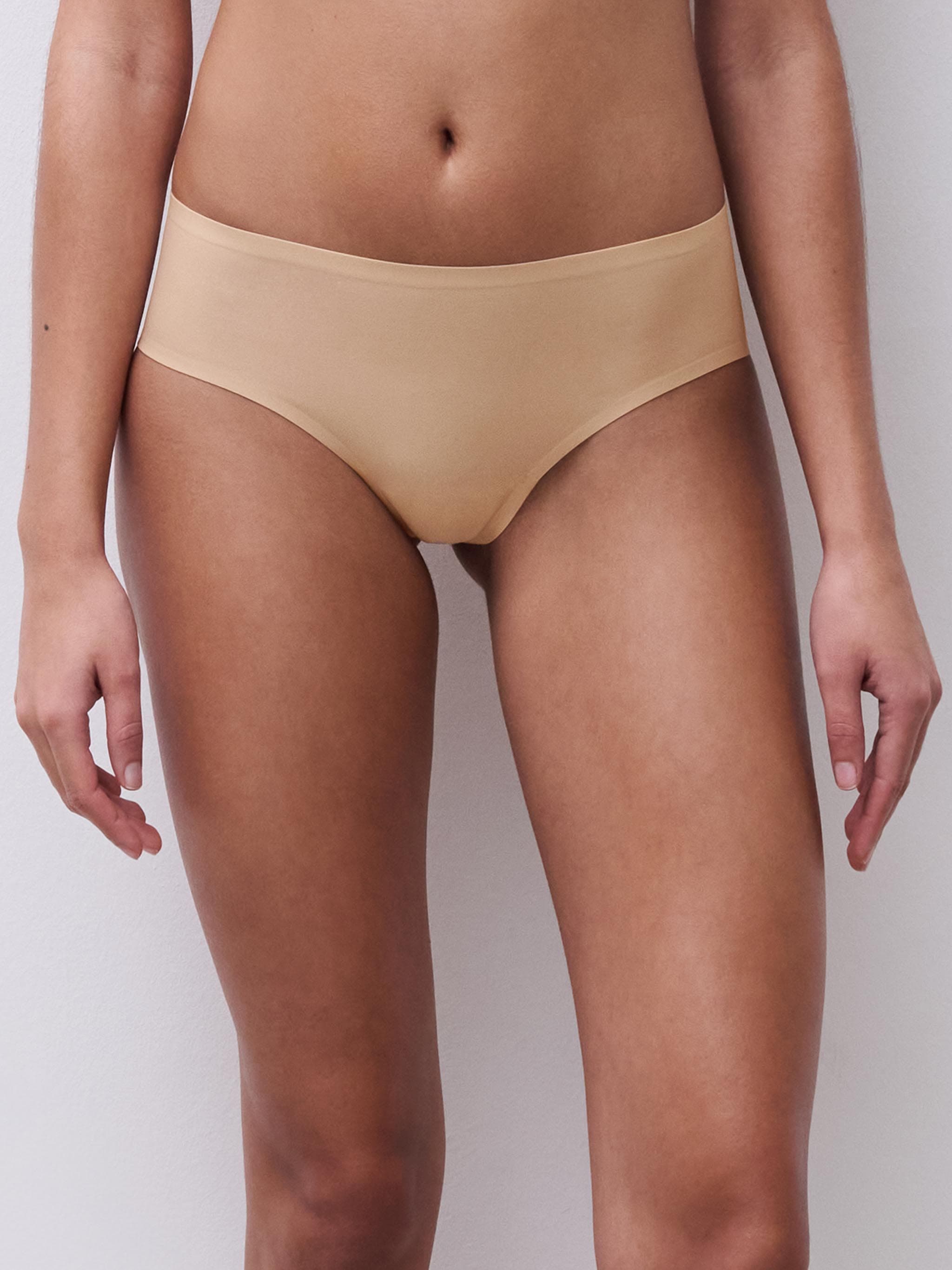 High-cut hipster - Nude