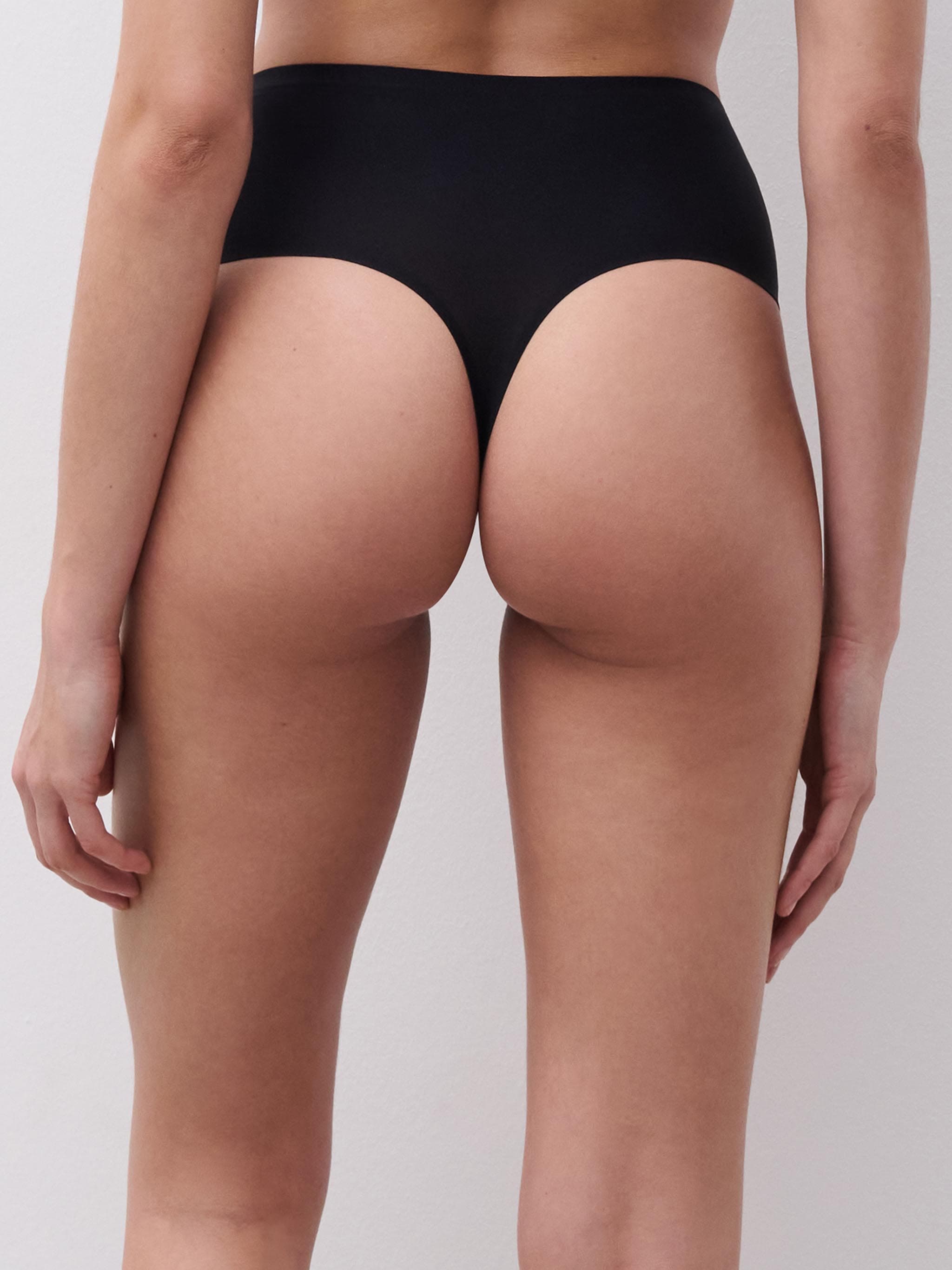 High-waisted thong