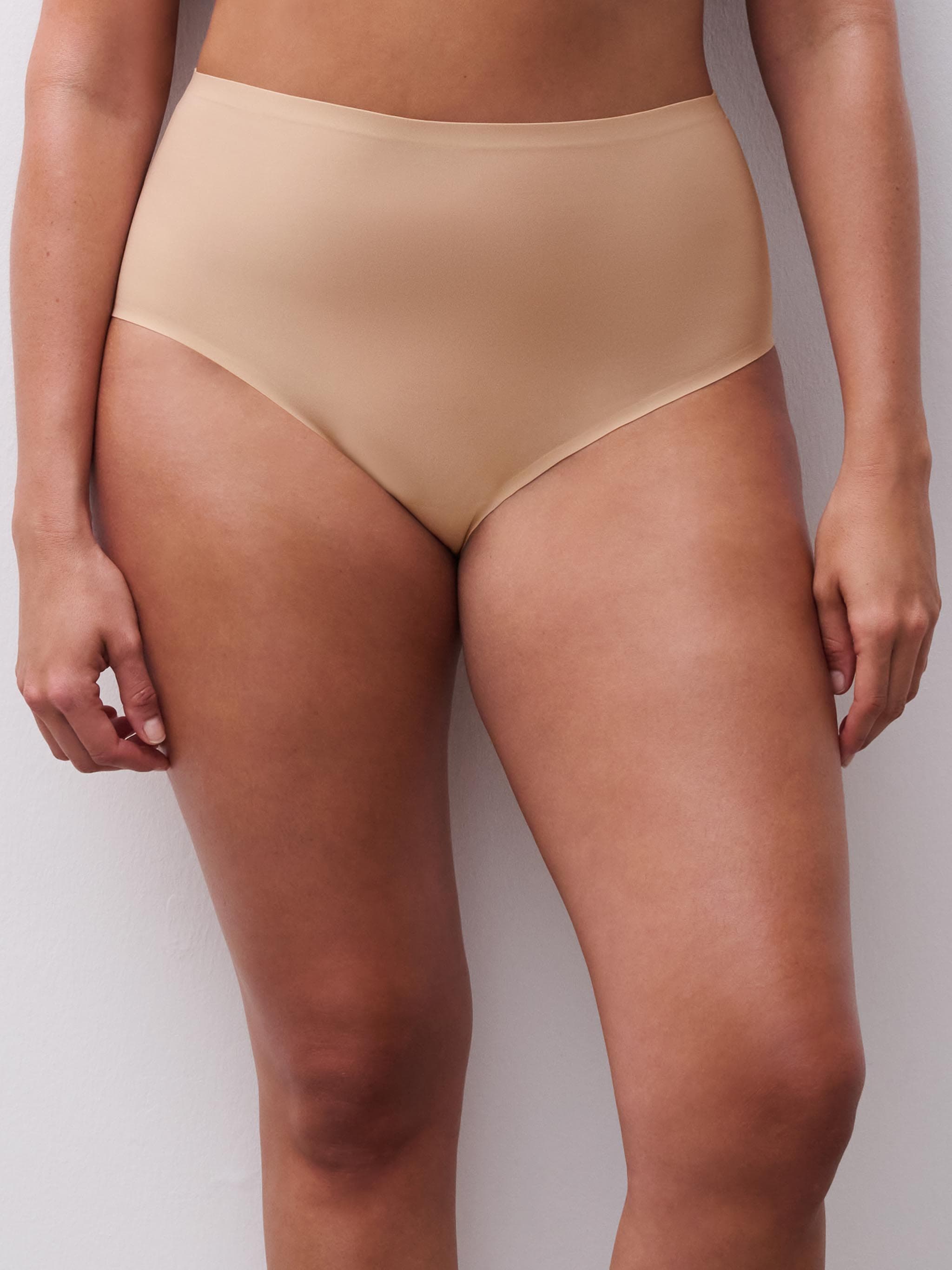 Plus size high-waisted brief - Nude