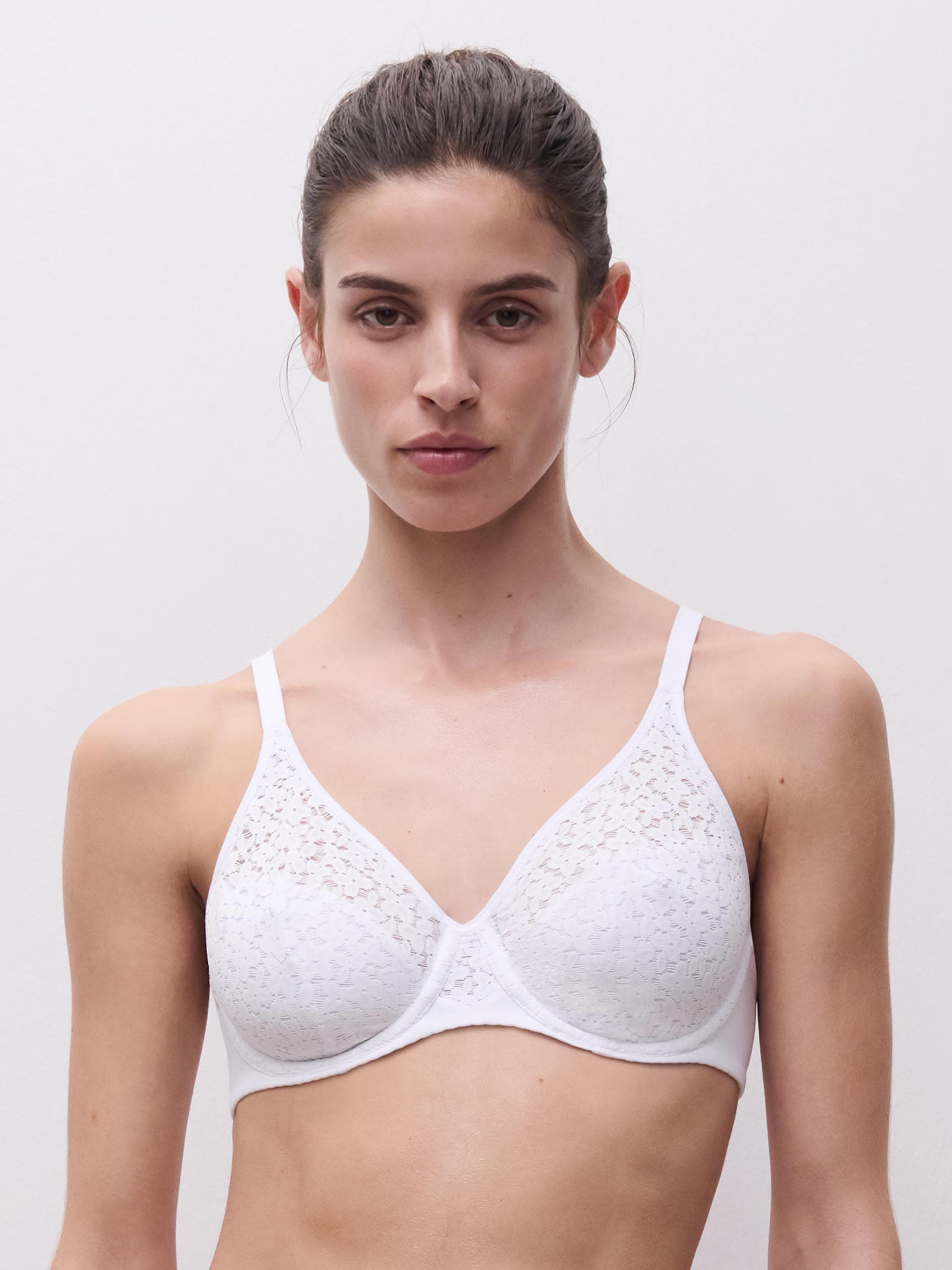 Molded full coverage bra - White