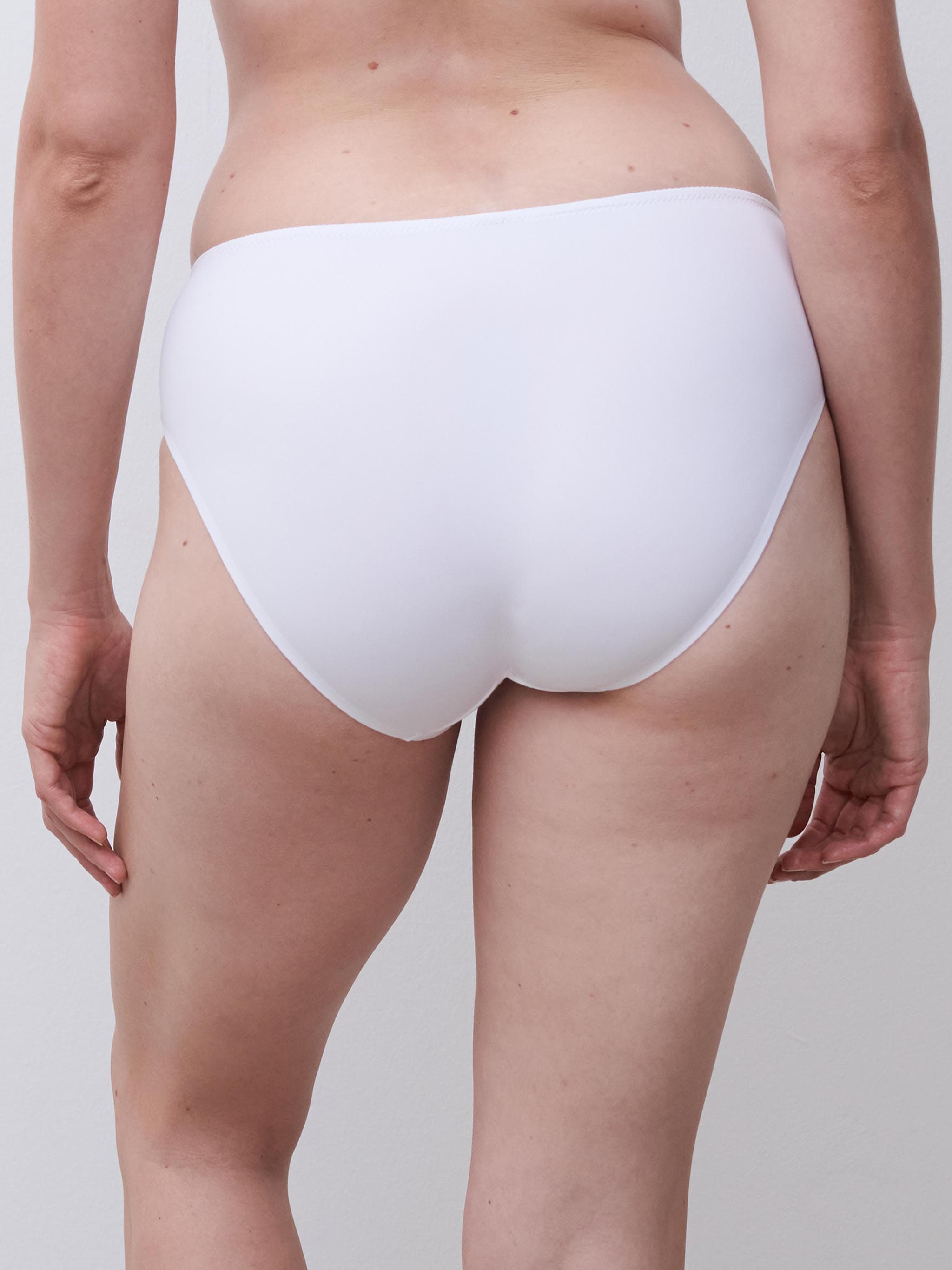 Full brief - White