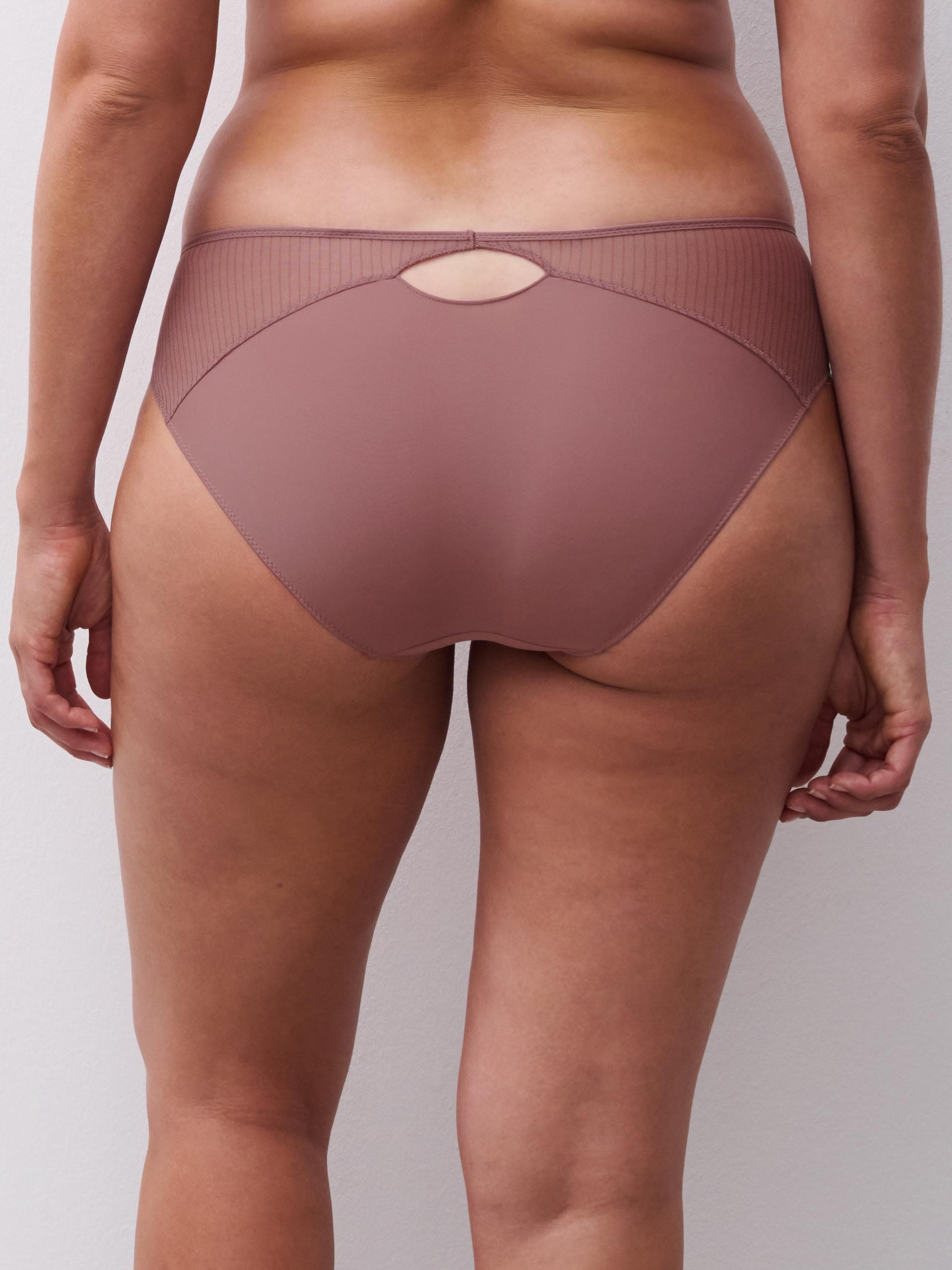 Full brief - Wood rose