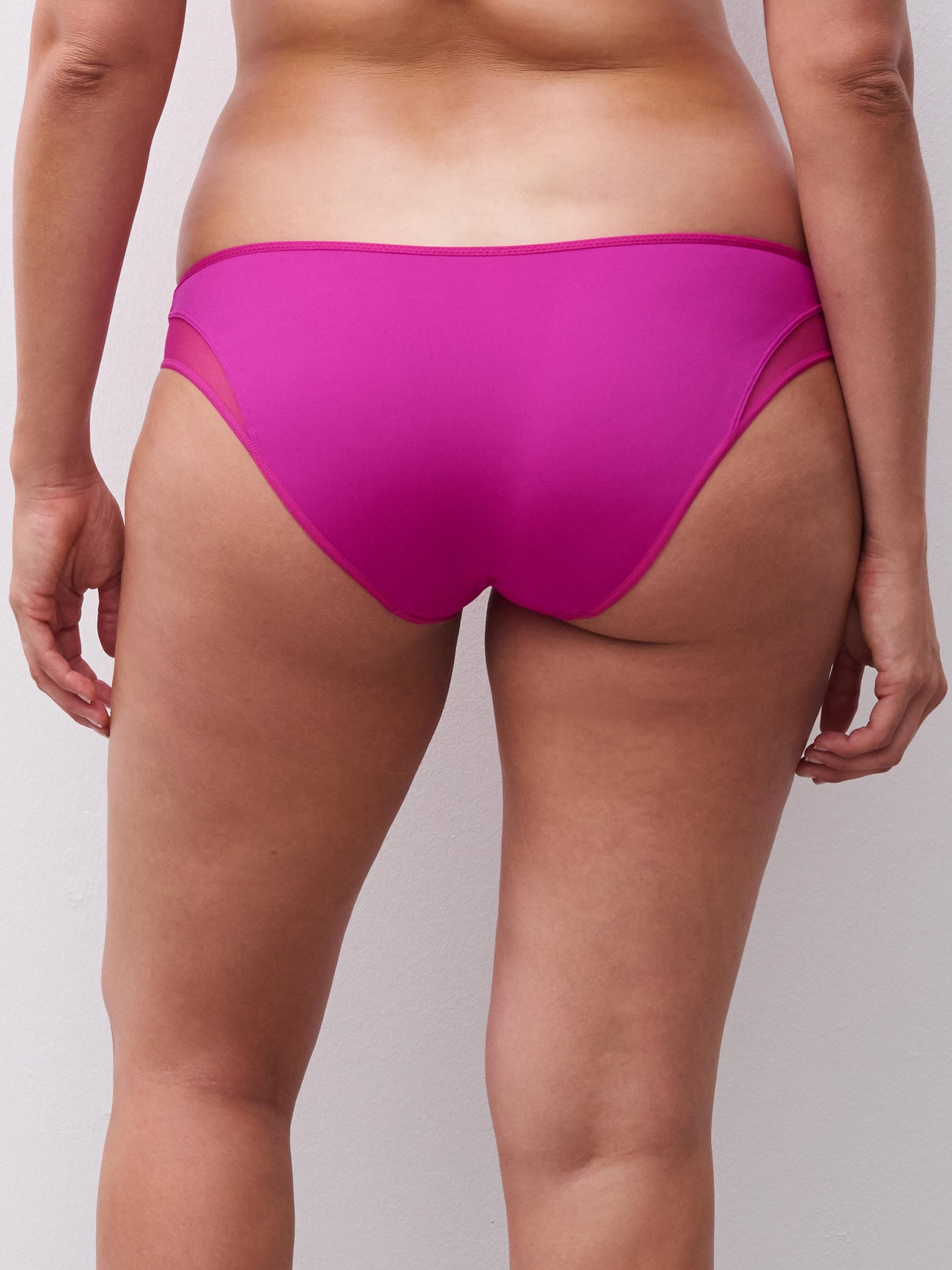 Brief - Fushia London