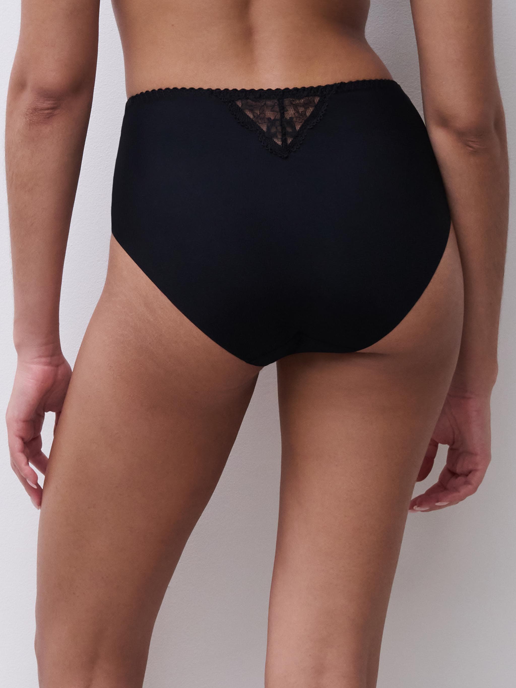 High-waisted brief