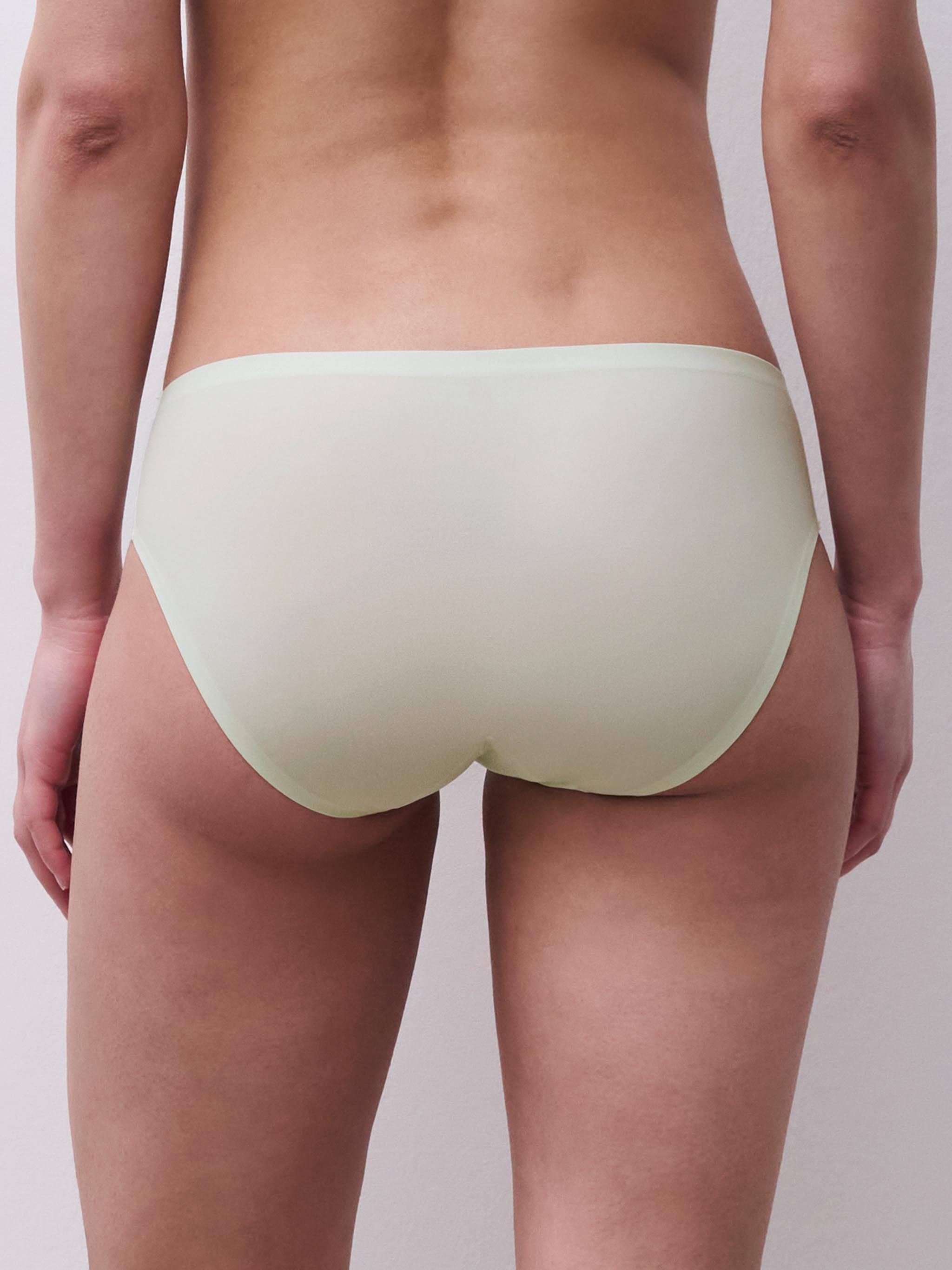 Brief