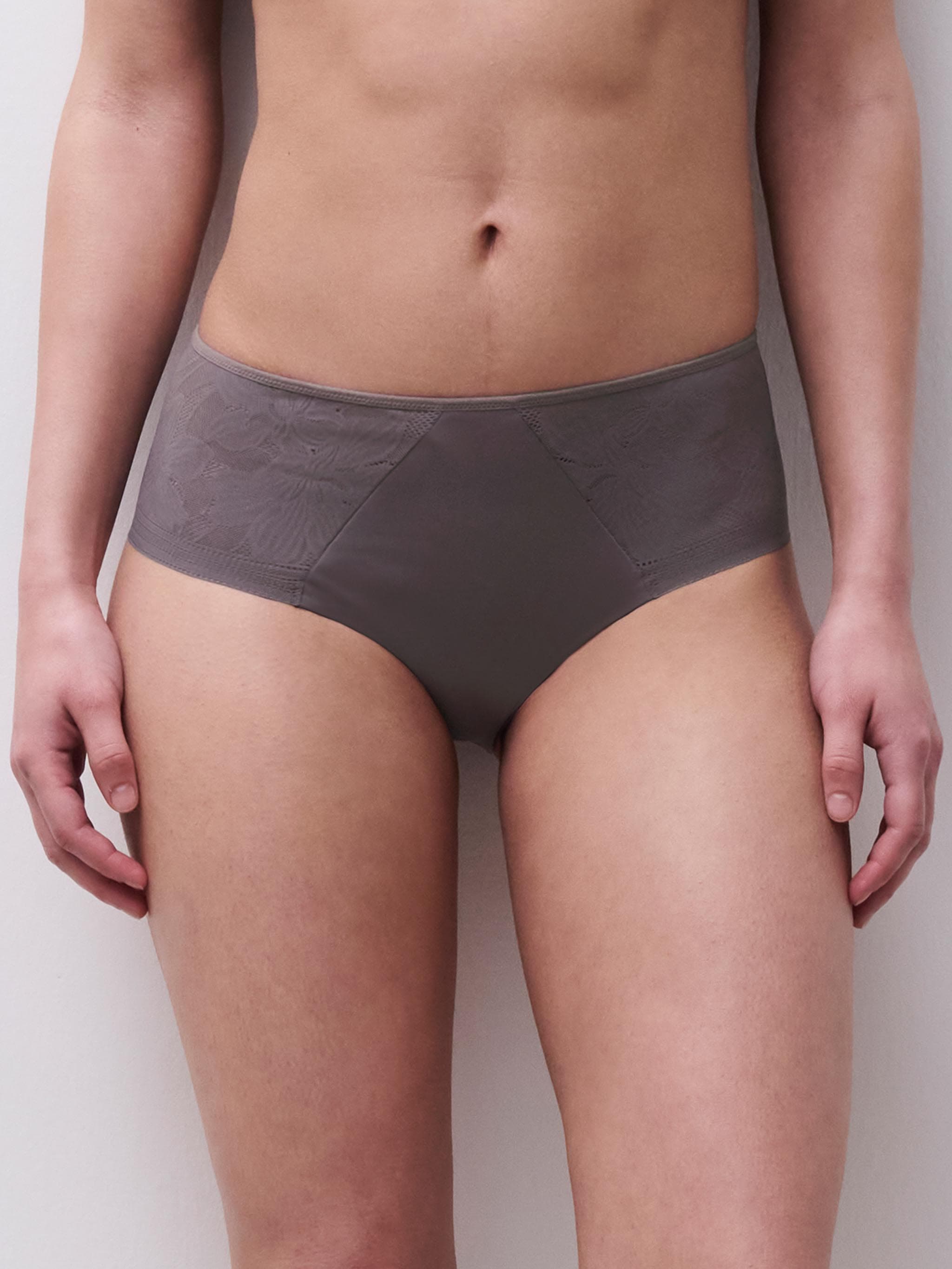 Brief